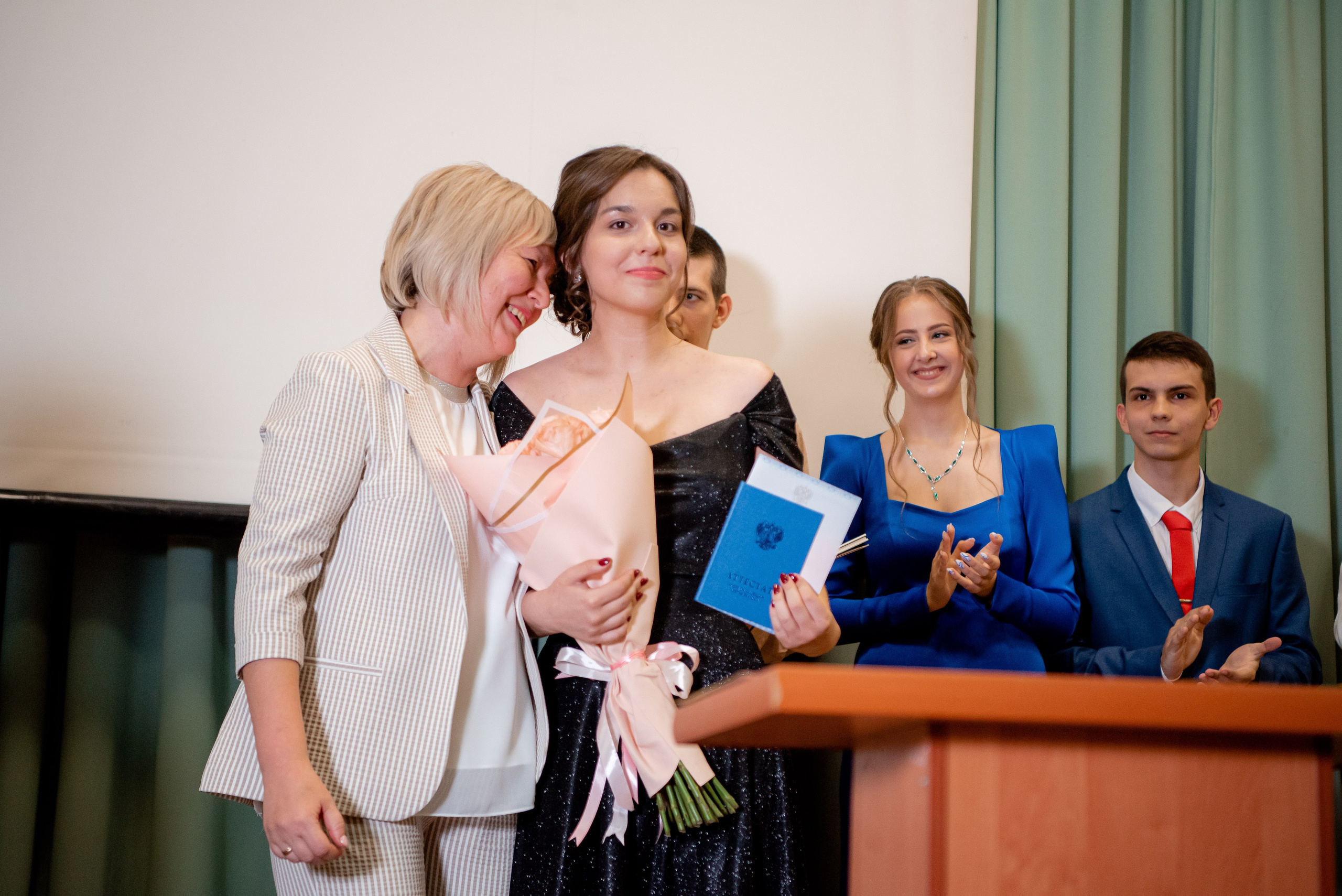 140 Школа. Вручение и Банкет. Сити Холл. Фотограф в Волгограде и Волжском Александр Горбань