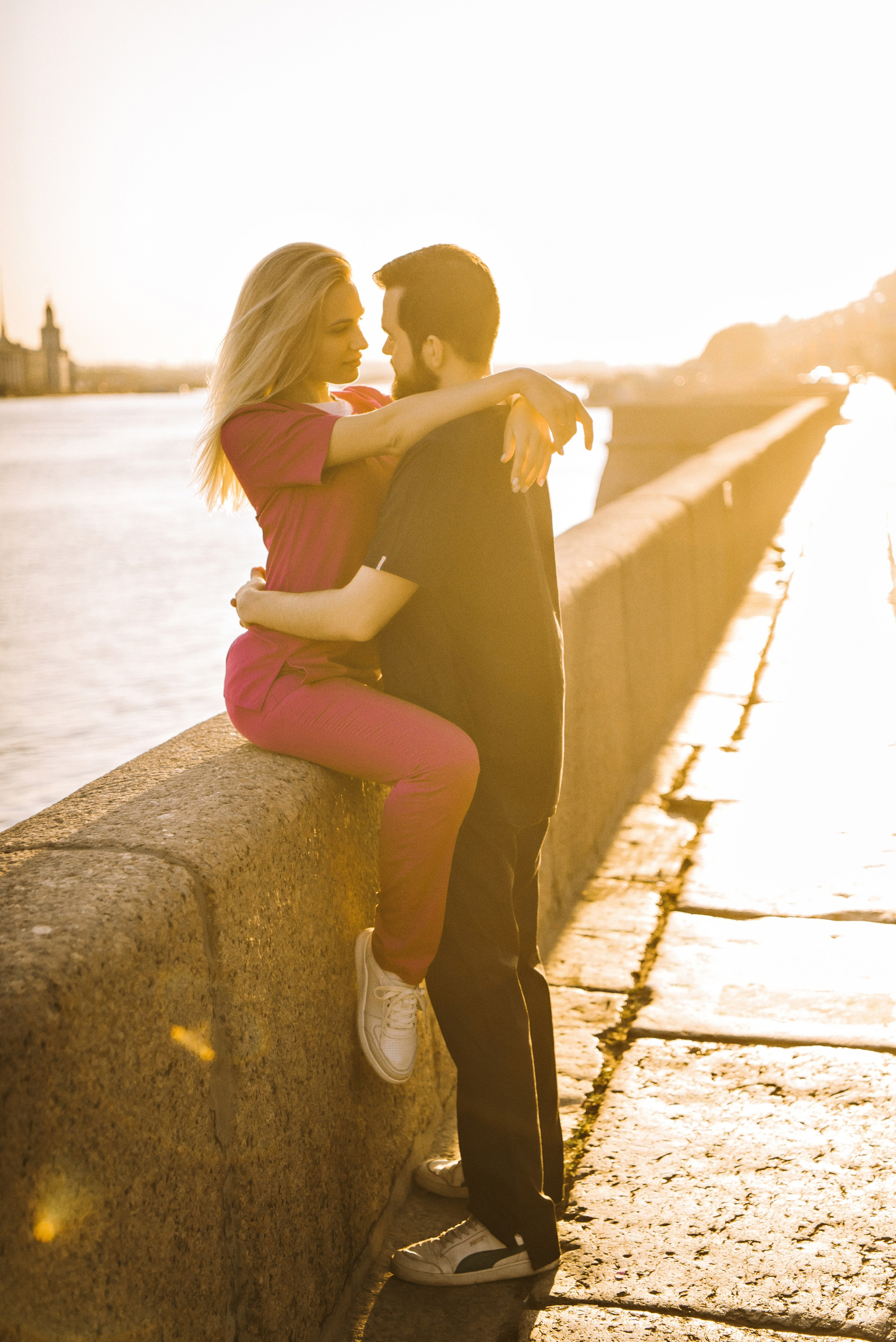 Лера и Женя. Разводные мосты. Рассвет. Свадебный фотограф в Санкт-Петербурге София Шубик