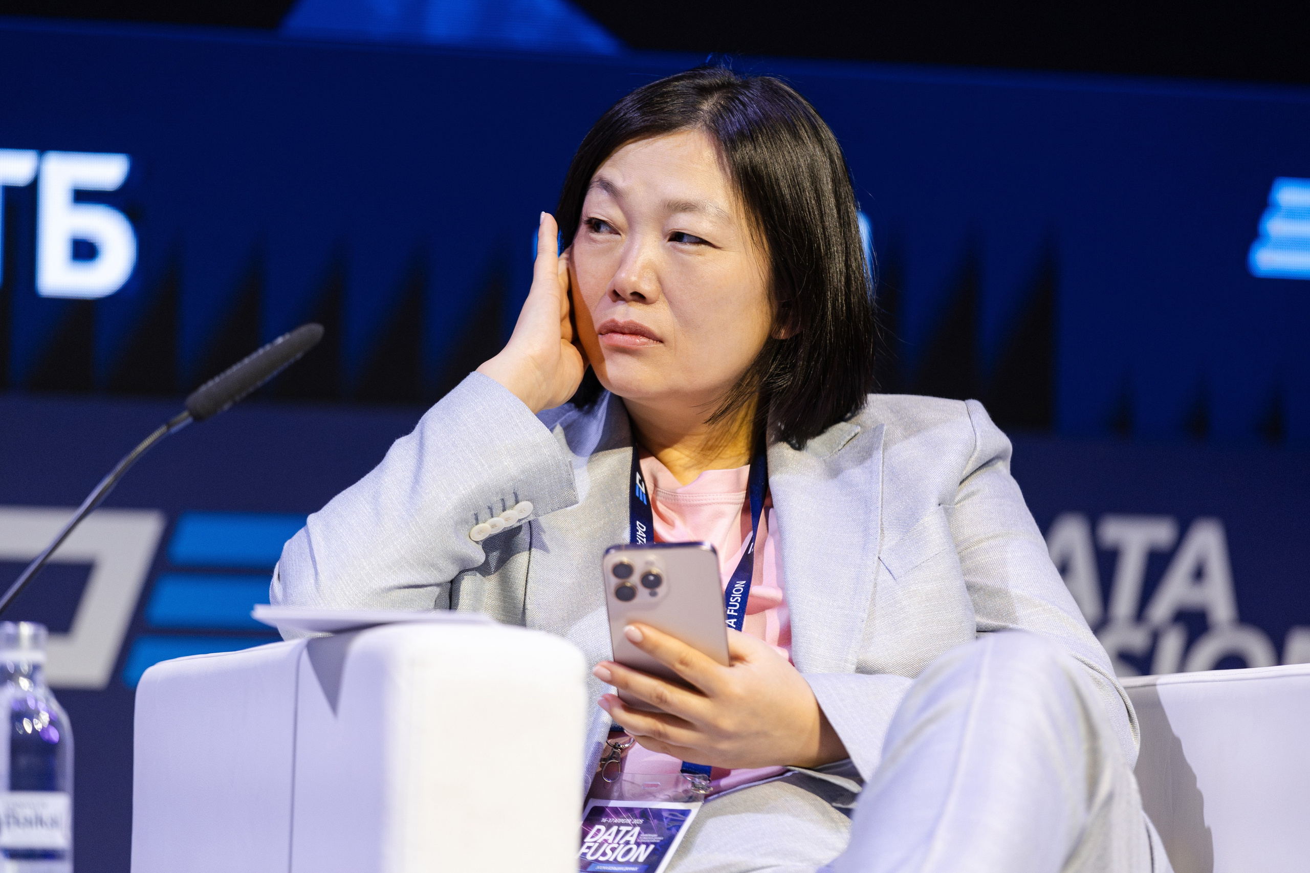 Data Fusion. Свадебный репортажный фотограф в Москве