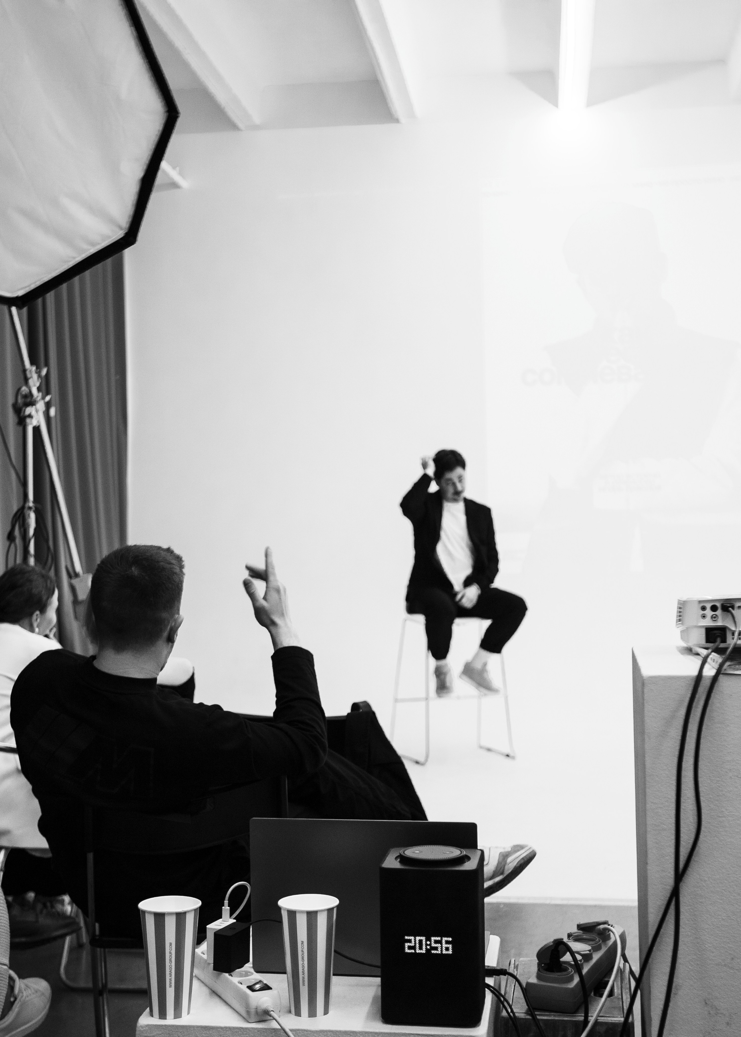 Премьера фильма «Как перестать сомневаться». Главная