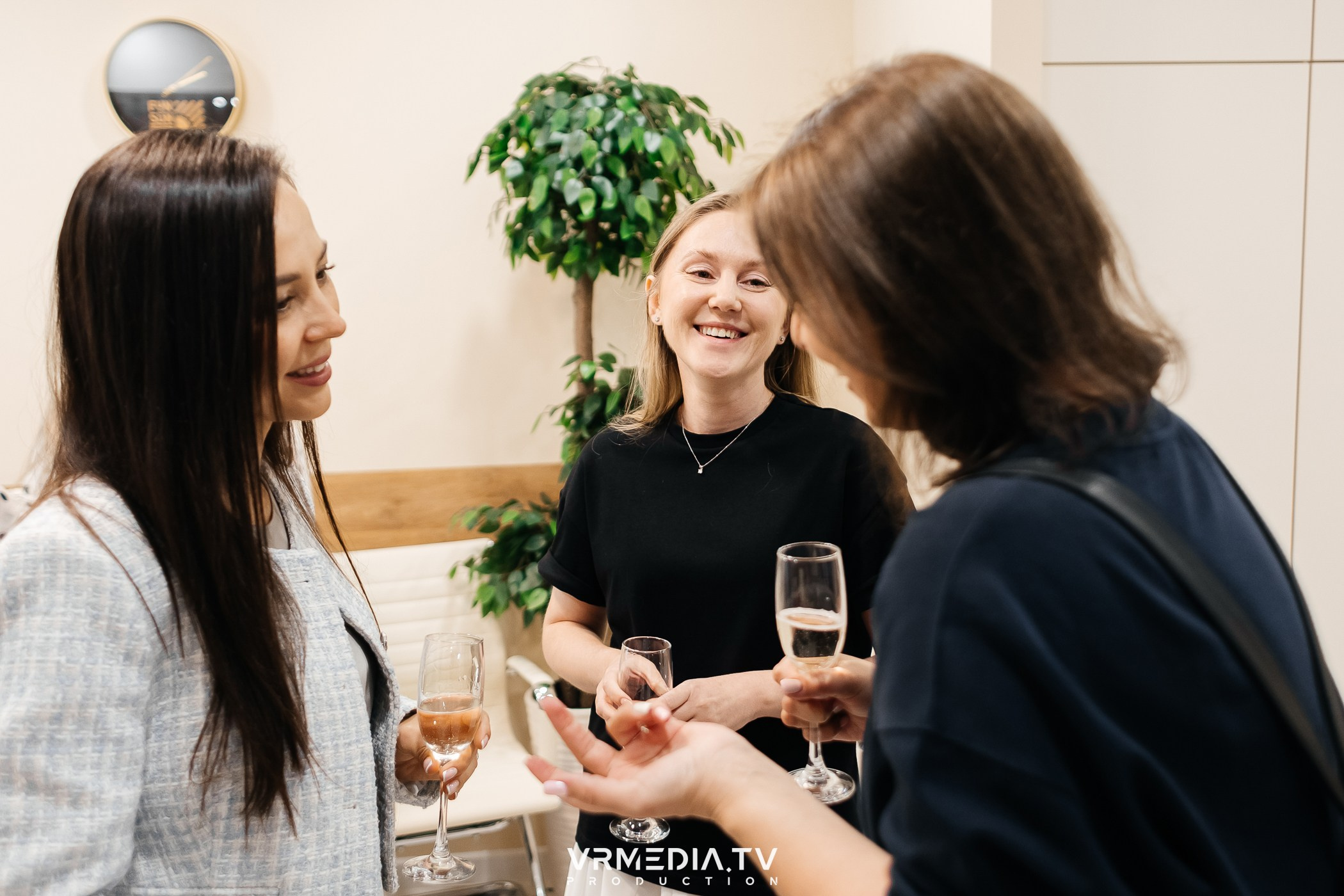 Business travel brunch