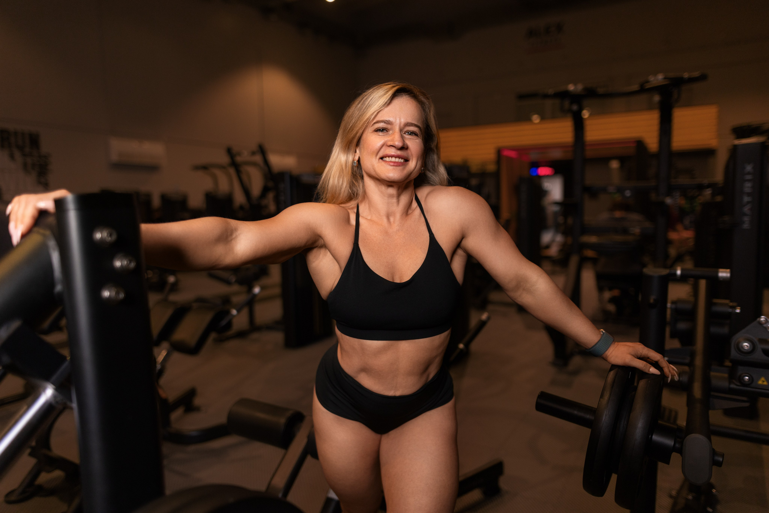 Групповой фотосъемка в тренажерном зале в Воронеже для тренера и его подопечных