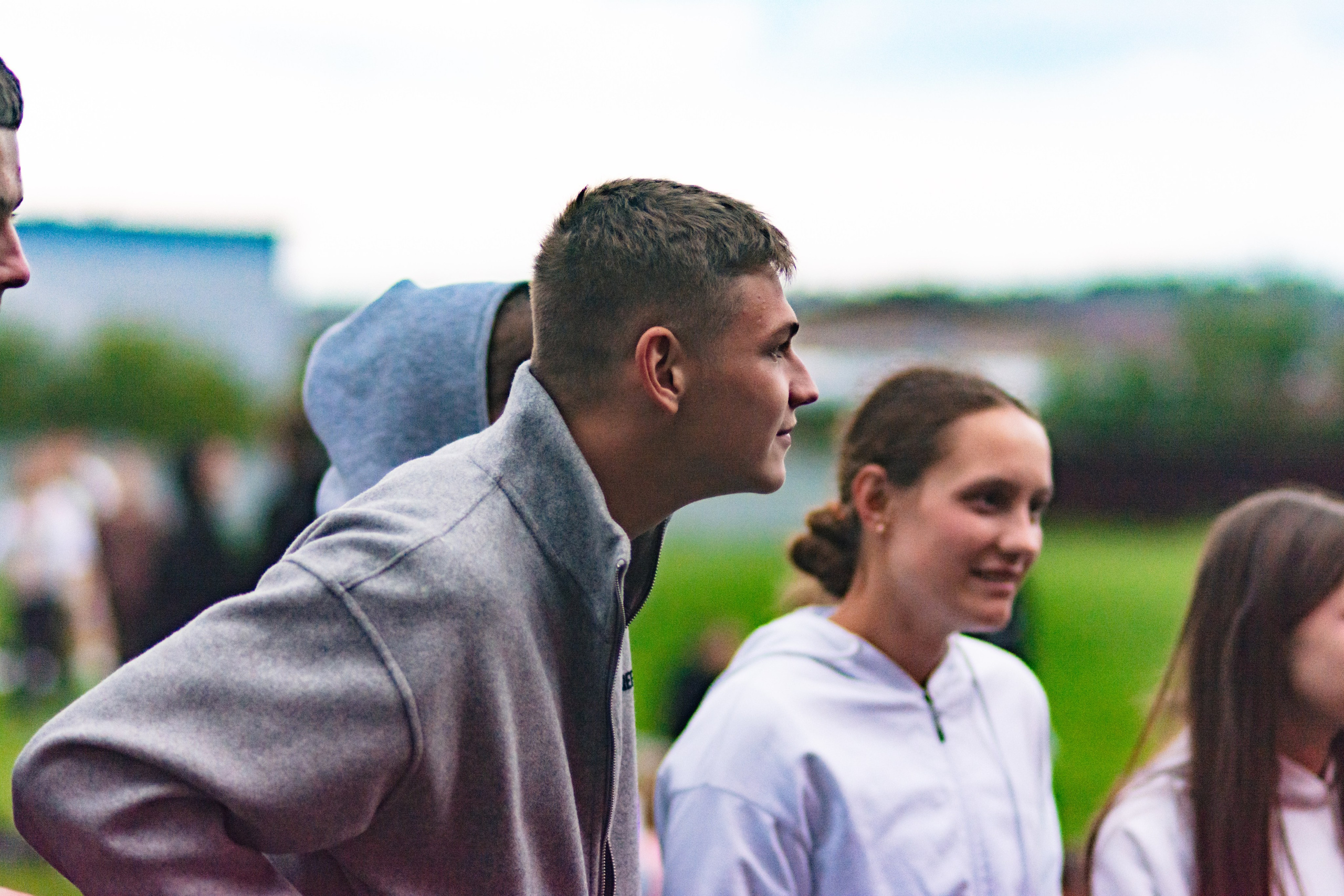 Кино на траве и ДР группы «Доктор Пепси». Алексей Маисеев | Свадебный и художественный фотограф в Новосибирске | Съемка на природе и в студии