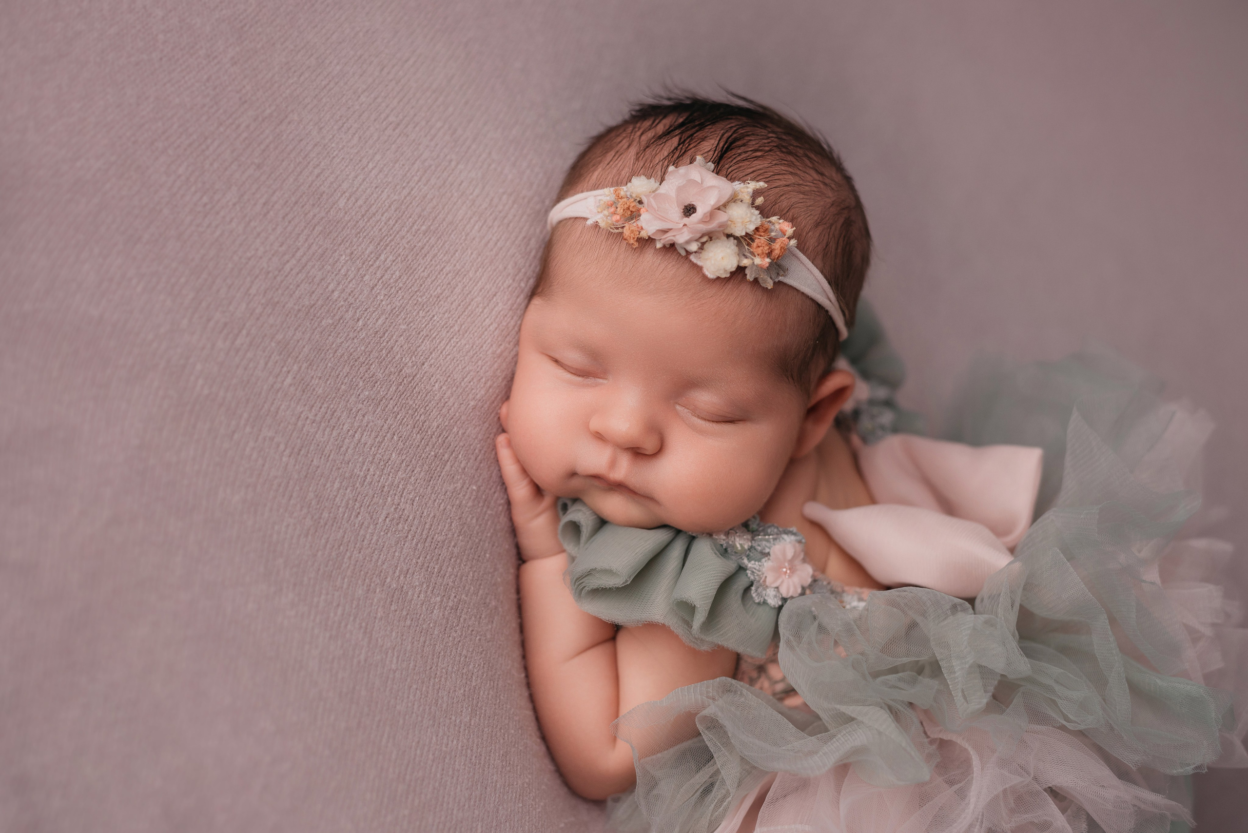 Николь. Фотограф новорожденных Белгород