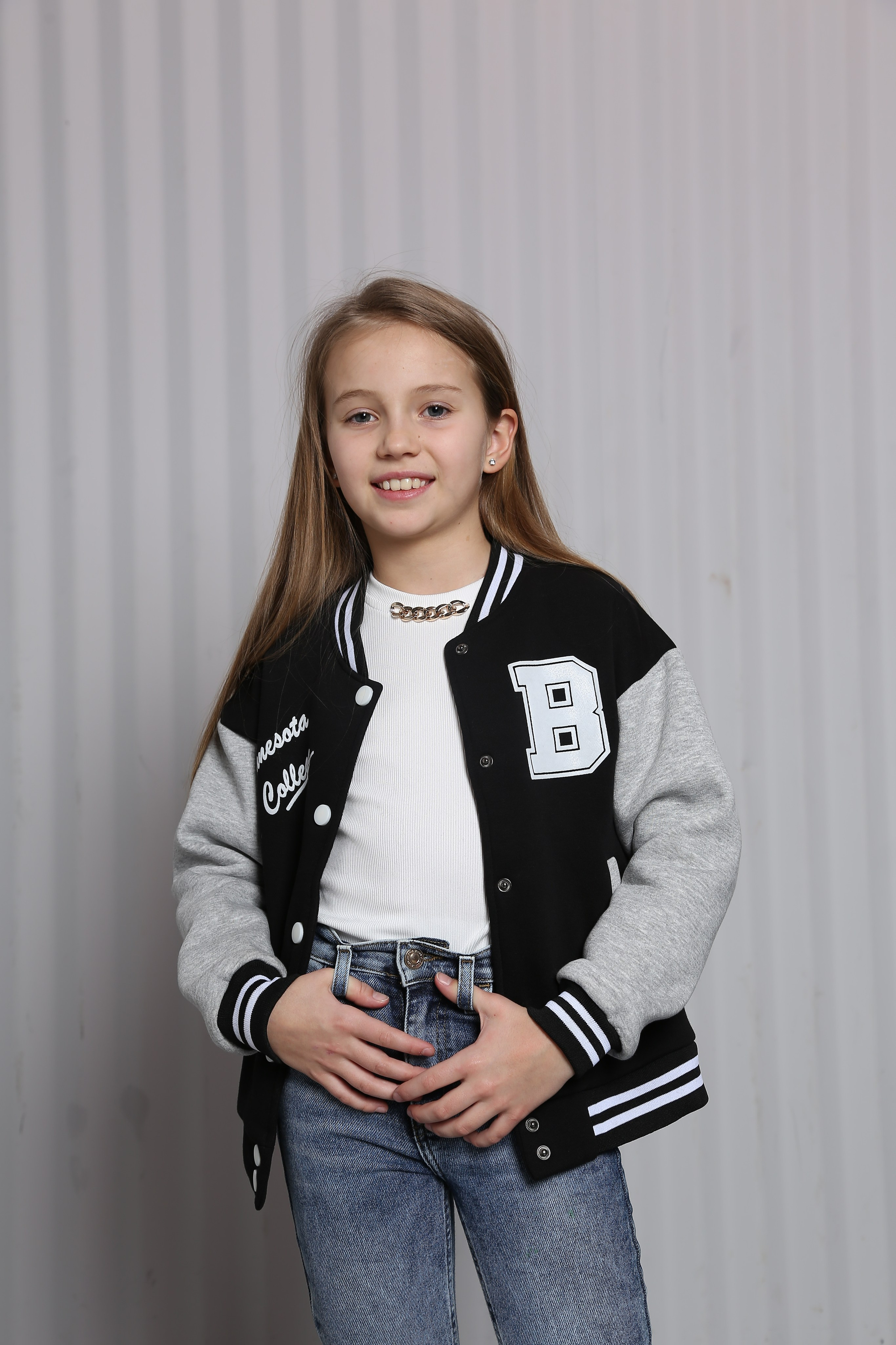 Профессиональная коммерческая фотосессия для детских товаров - одежда, обувь, аксессуары. Fashion фотограф в Санкт-Петербурге Савинова Ирина