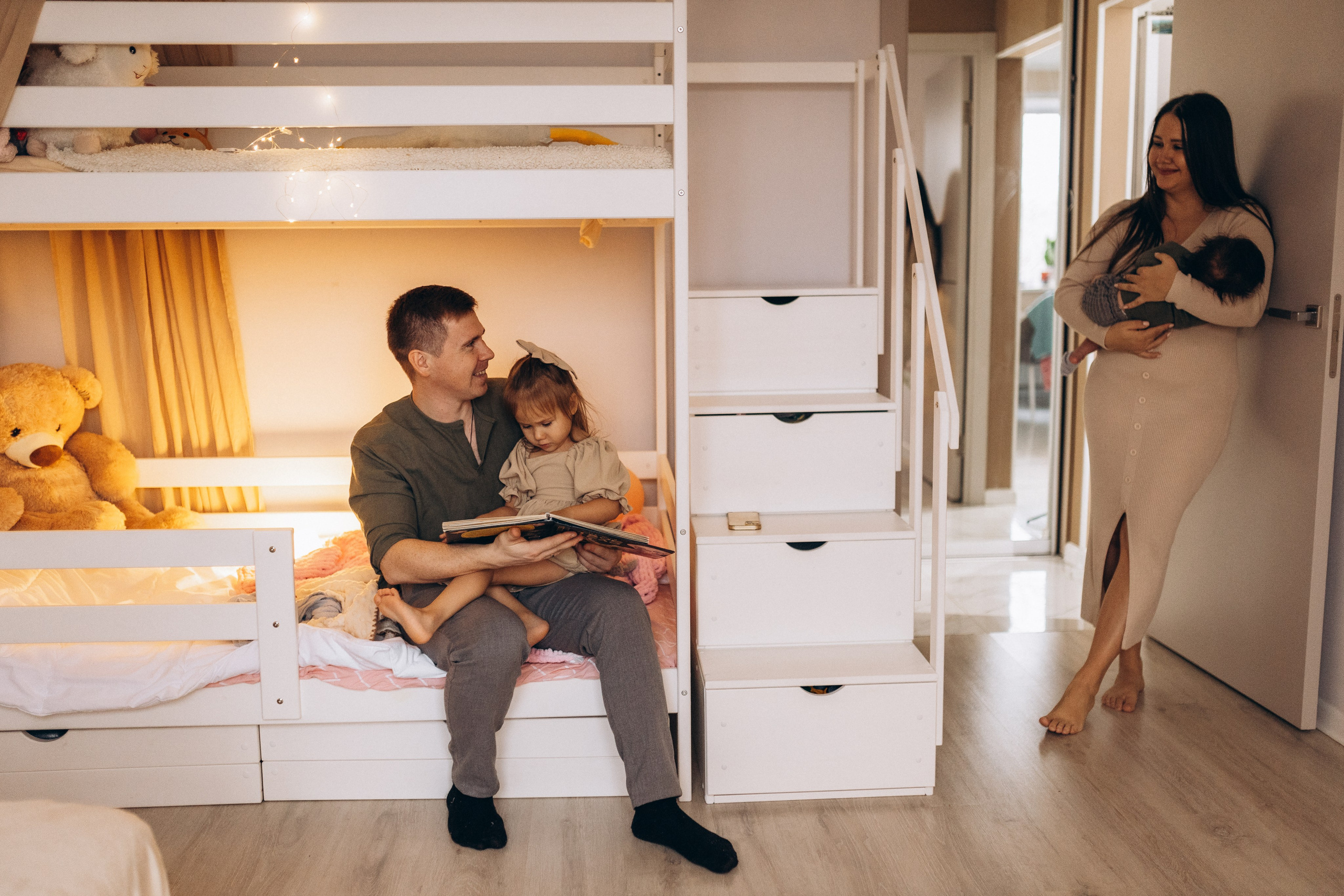 Семейная новогодняя фотосессия дома Самара. Семейный фотограф в Самаре Елена Ефимова