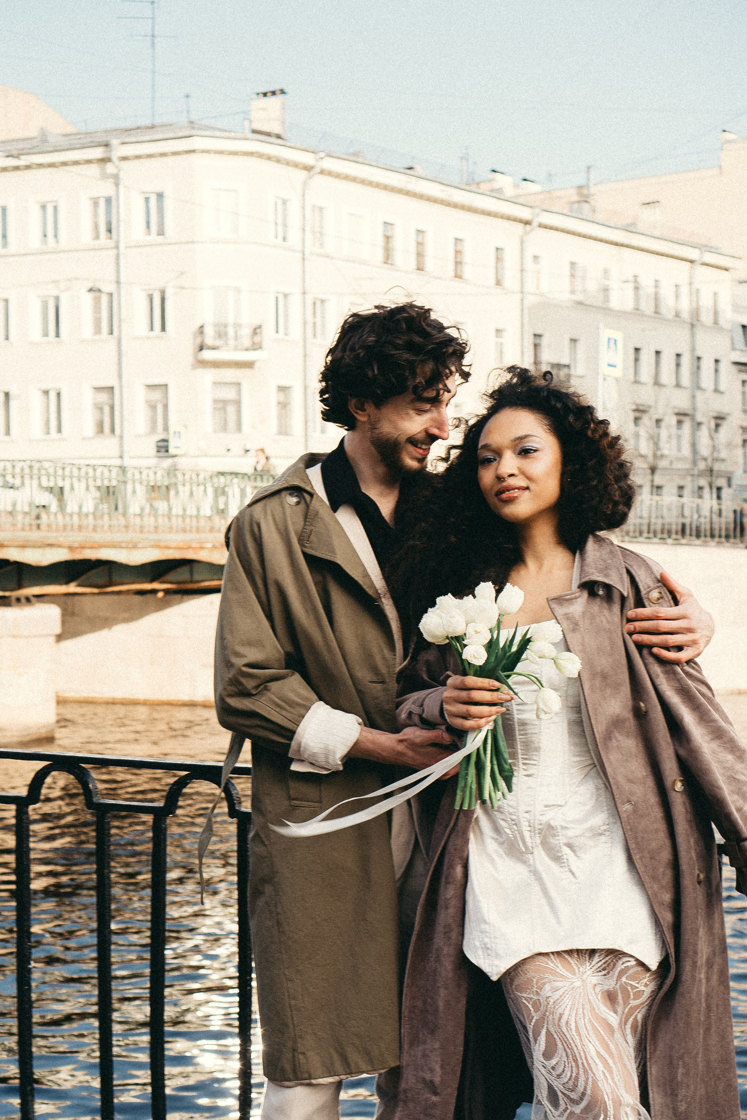 СВАДЕБНАЯ ПРОГУЛКА ПО ПЕТРОГРАДКЕ ВЕСНОЙ. СВАДЕБНАЯ ФОТОСЕССИИЯ НА ПЕТРОГРАДКЕ. Профессиональный фотограф, Санкт-Петербург — Виктория Богомолова