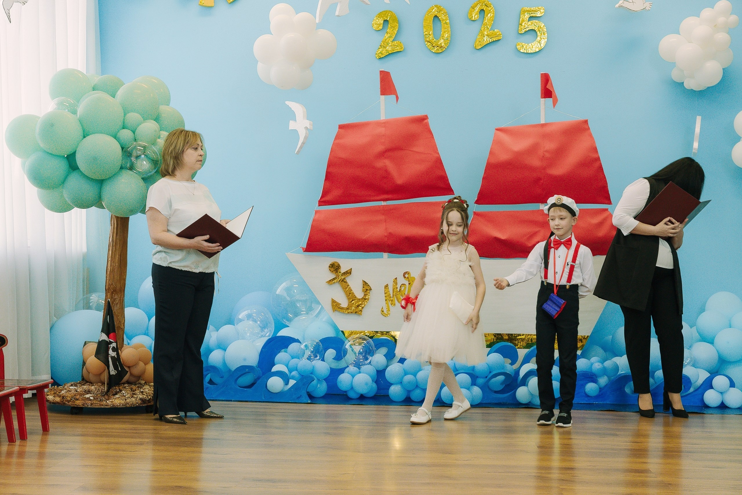 Выпускной 10 ДС. Выпускные альбомы Натальи Бутко: Новороссийск, Анапа, Геленджик