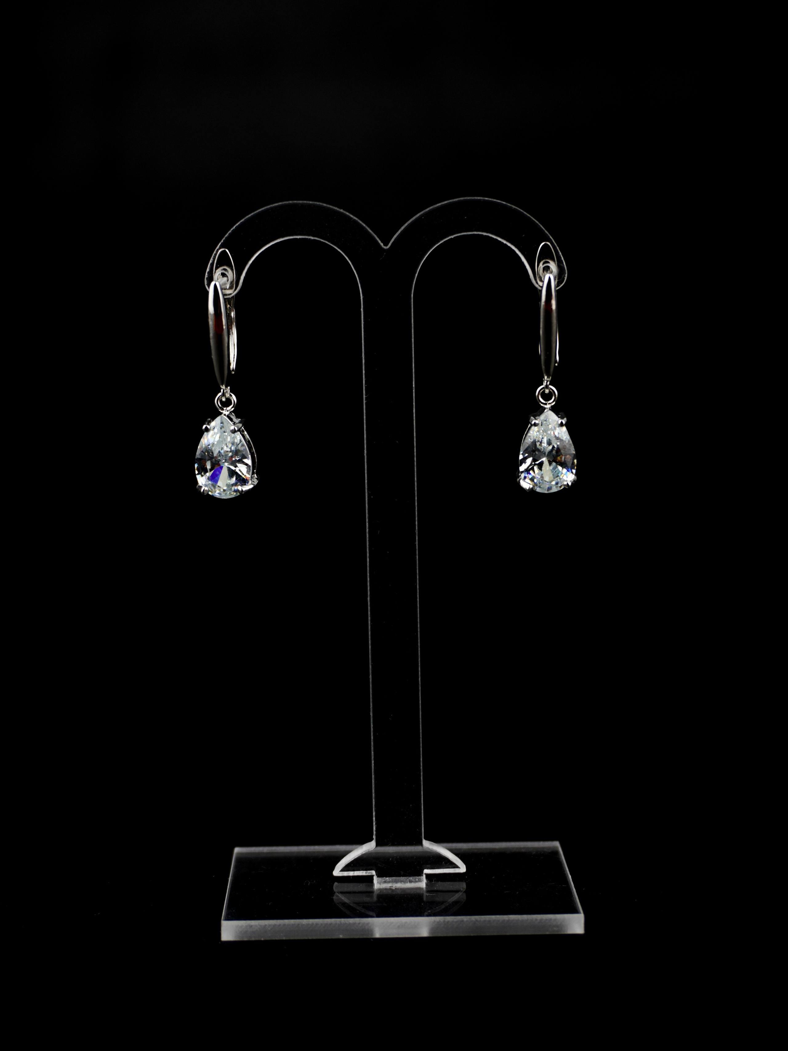 Украшения. Кузнецова Мария — профессиональный фотограф в Санкт-Петербурге | Предметная фотосъёмка, модельные тесты, актёрское портфолио, концерты