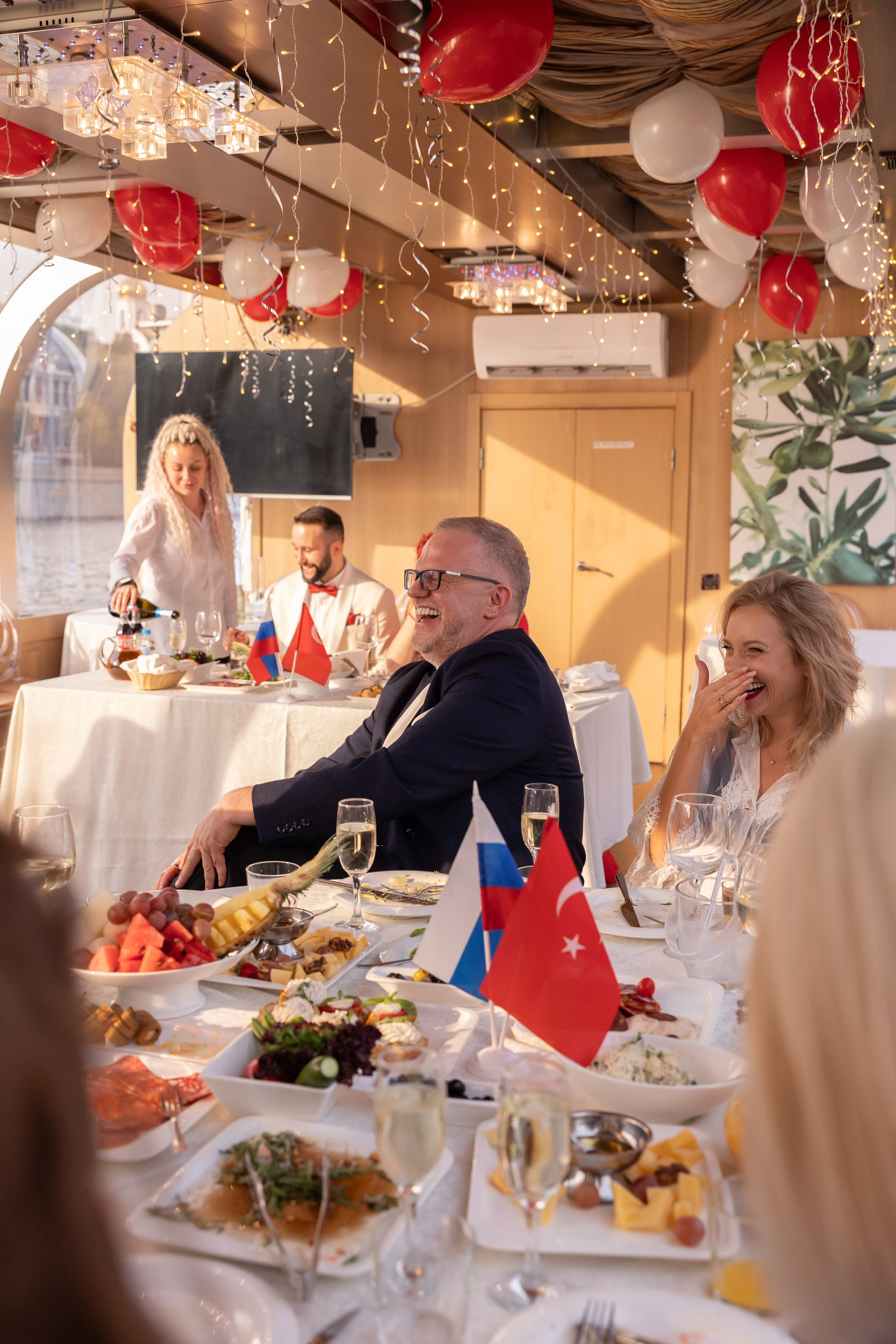 Ксения и Чаатай (теплоход). Сказочный фотограф для Вас и Вашей семьи