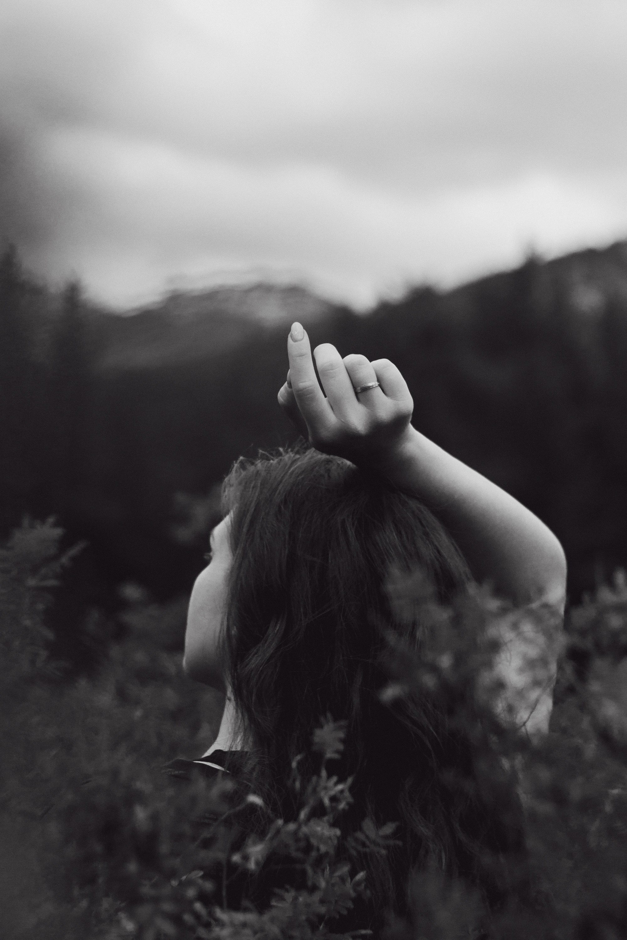 Саша во мхах / Каркаралинск. Фотограф Наталья Гончарова. Снимаю живые портреты в Алматы