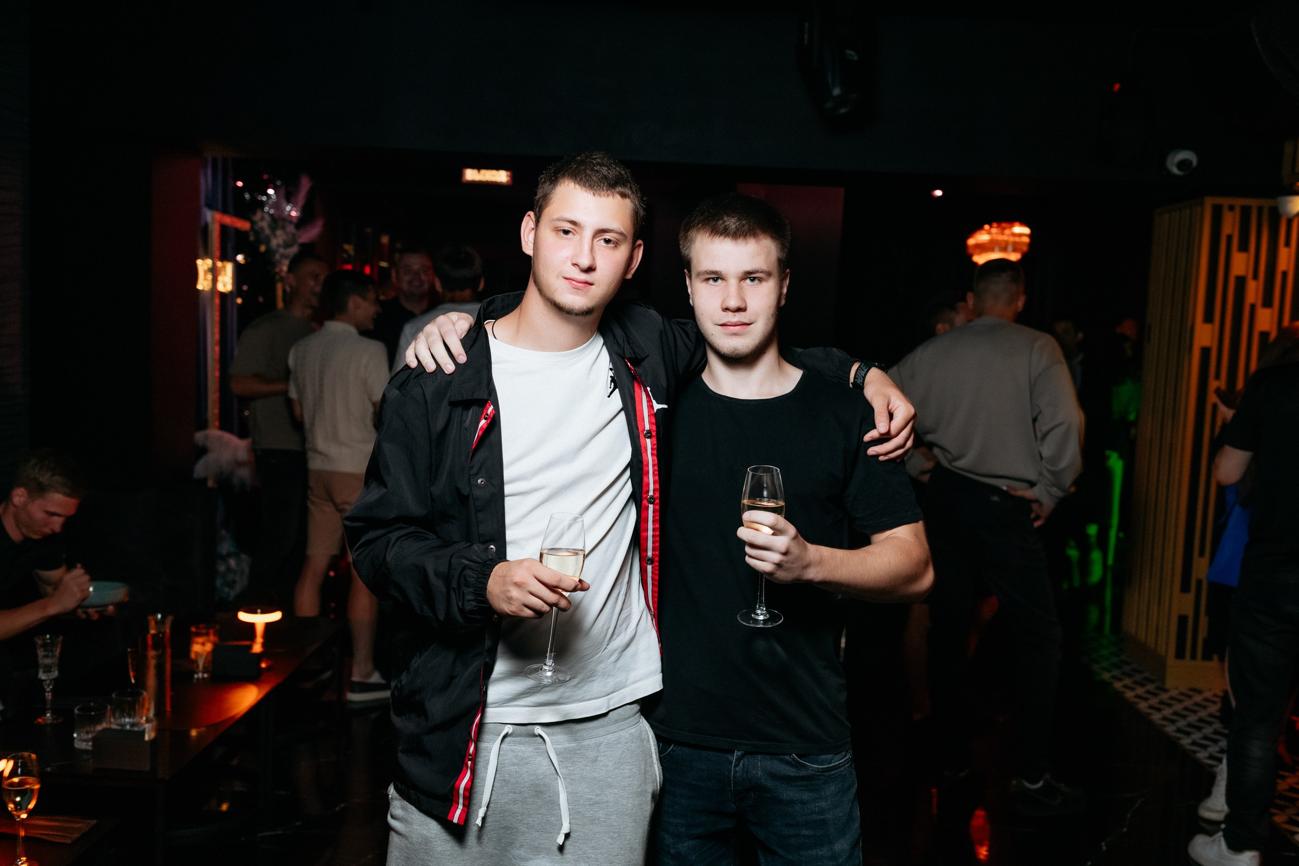 МЕДИА ЛИГА — AFTER PARTY. СВОИ. ФОТООТЧЕТЫ-СОБЫТИЯ-МЕСТА