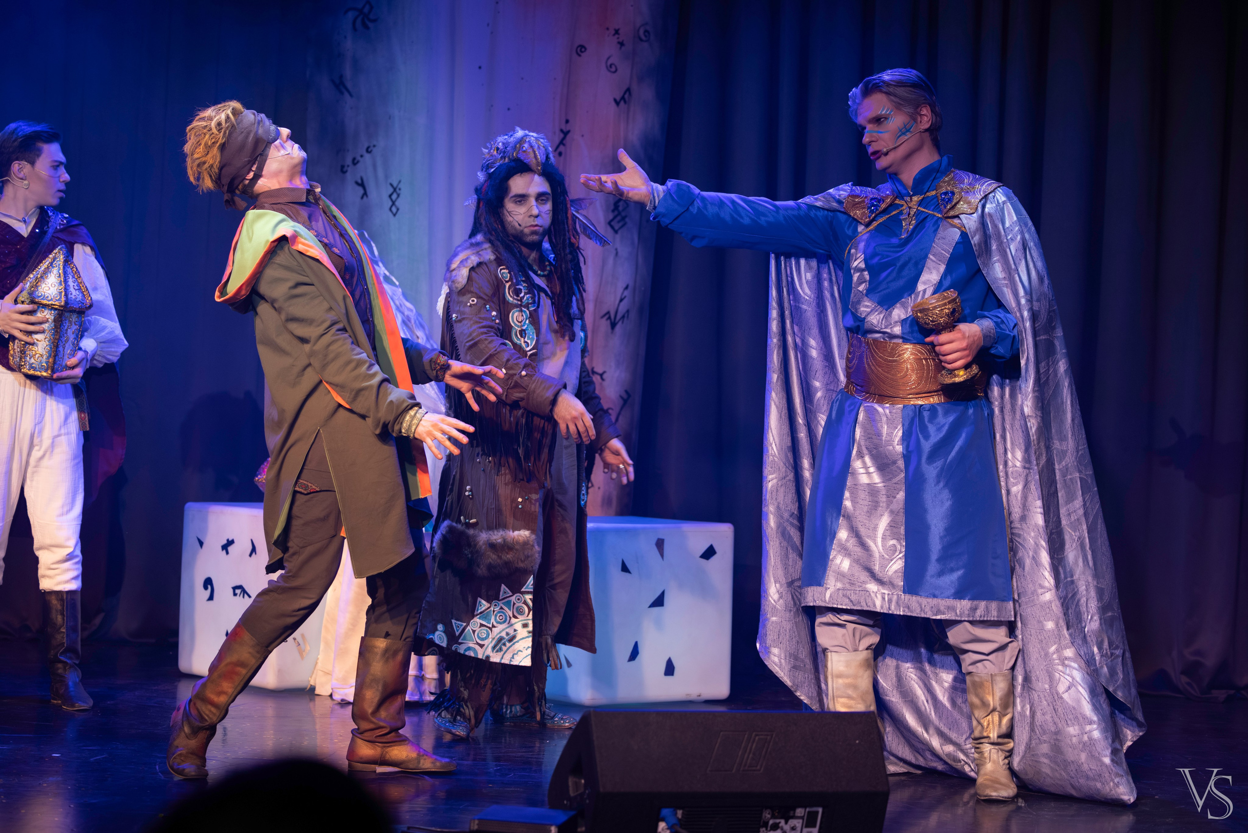 Книга стихий 25.01. Фотограф Виктор Степанов