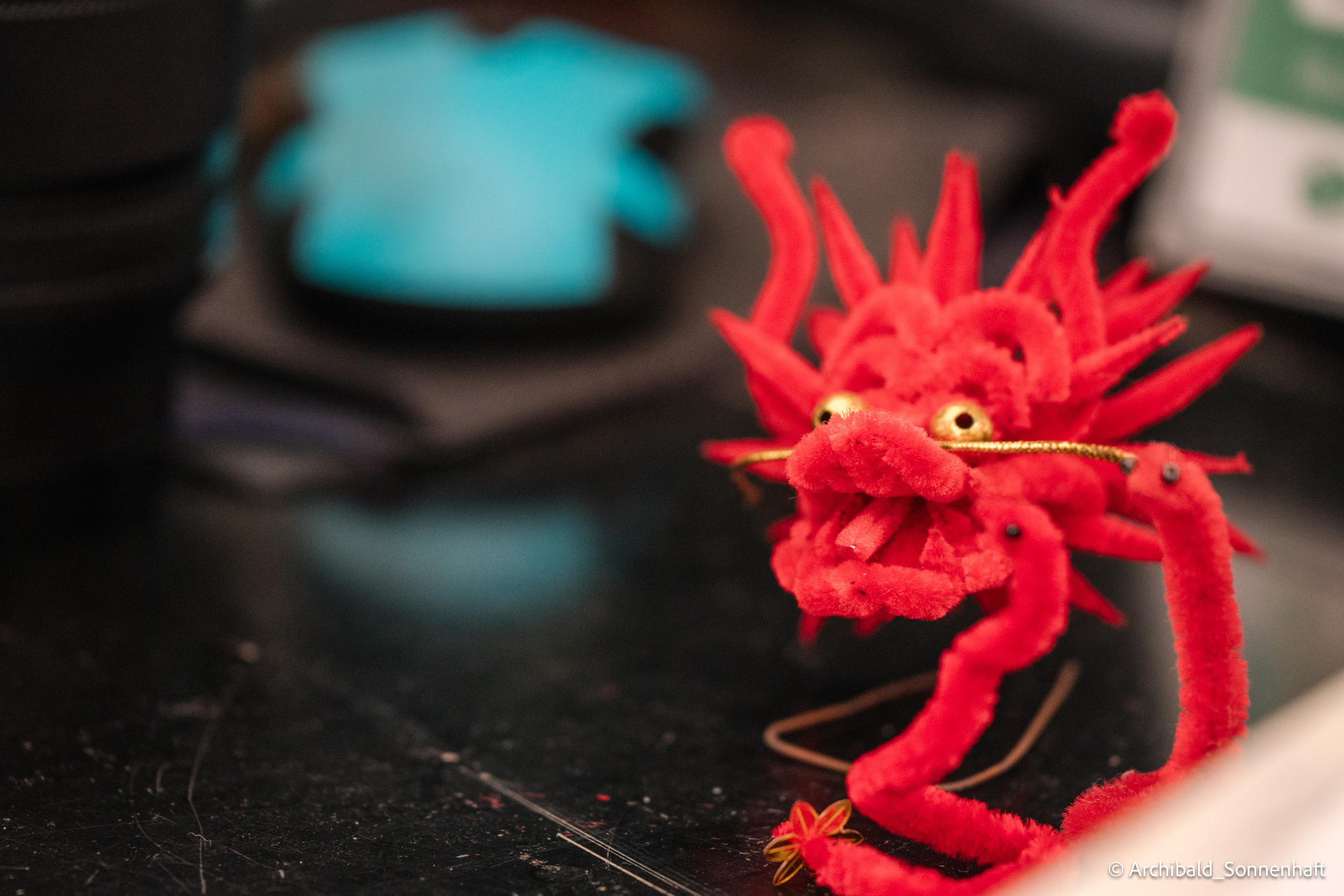 真丝绒绣技艺. Photographer in Guangzhou, China. Archibald Sonnenhaft