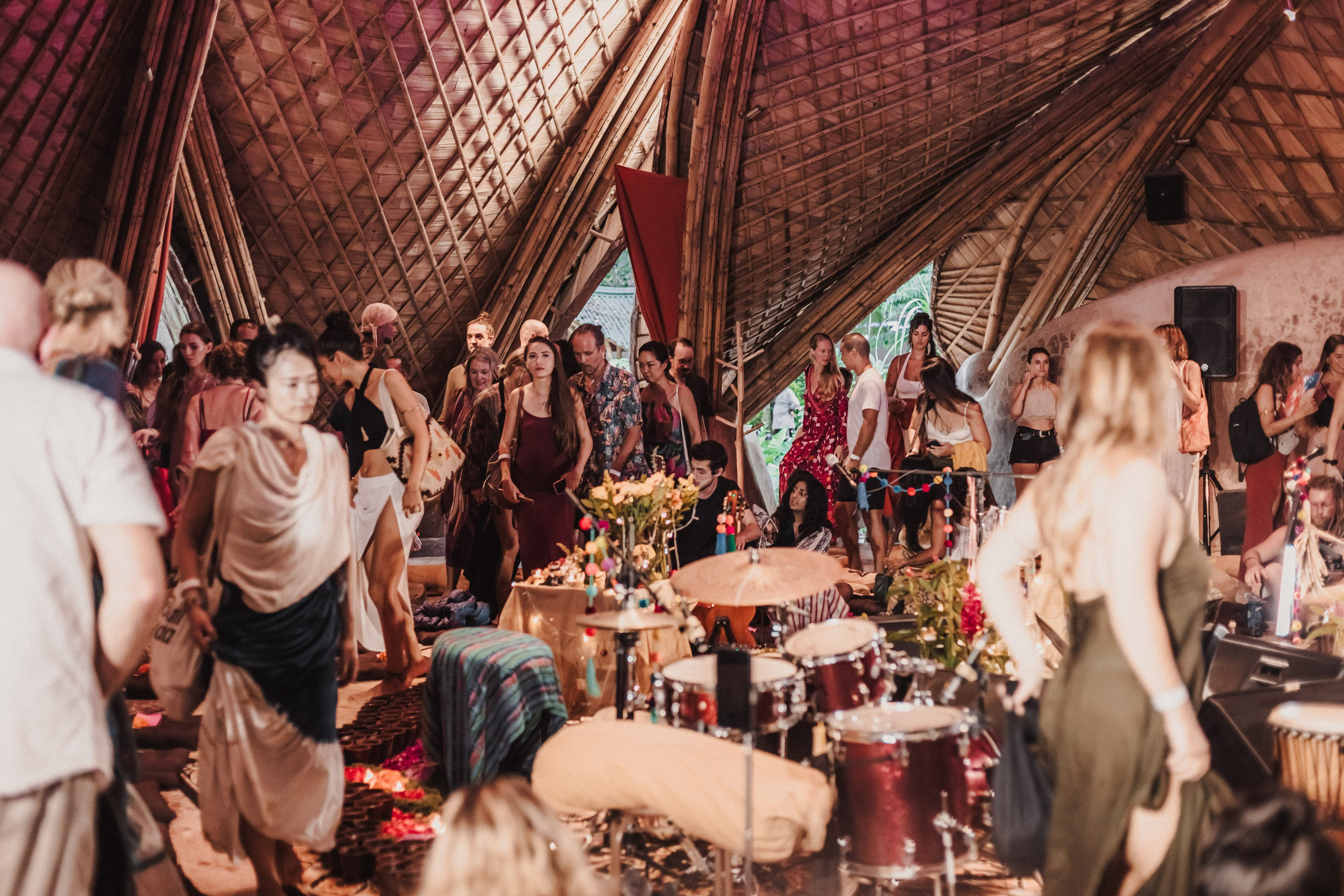 Hanuman Project kirtan at Alchemy march. Mariam Bagdasaryan