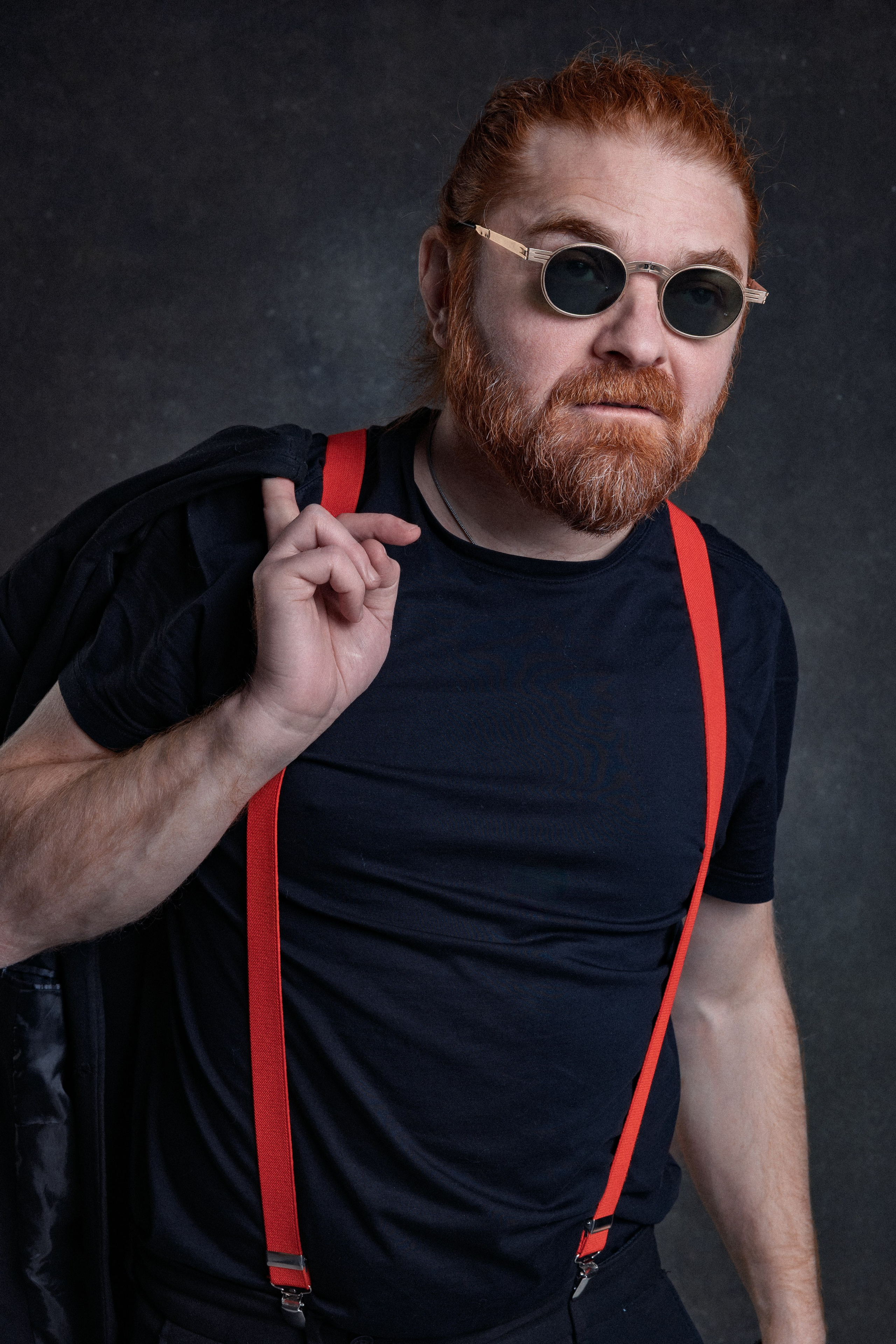 ЯНИС. Я фотограф из Москвы к Вашим услугам