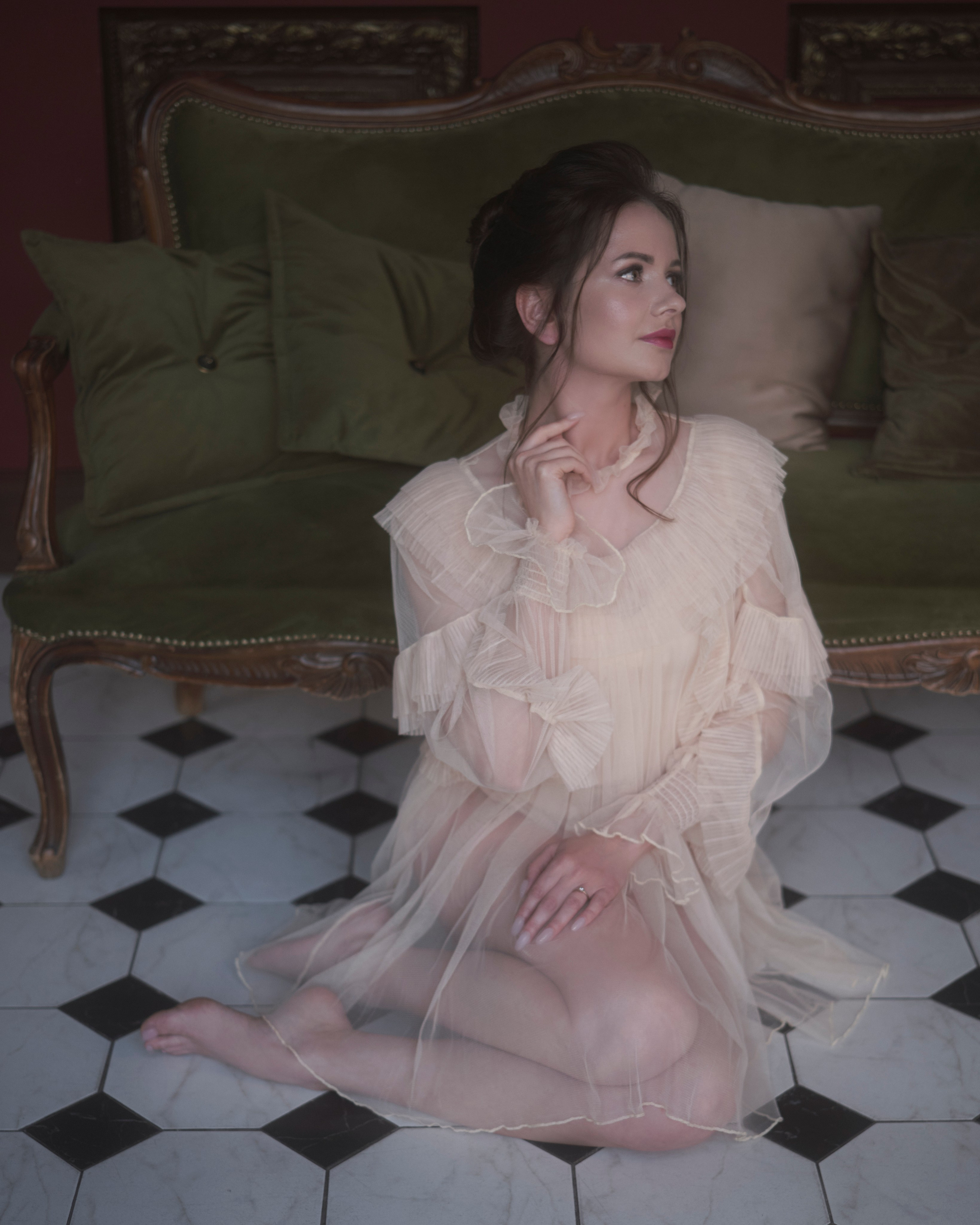 Фотостудия LEONASTAGE. Портретный фотограф в Санкт-Петербурге Елена Сергеева