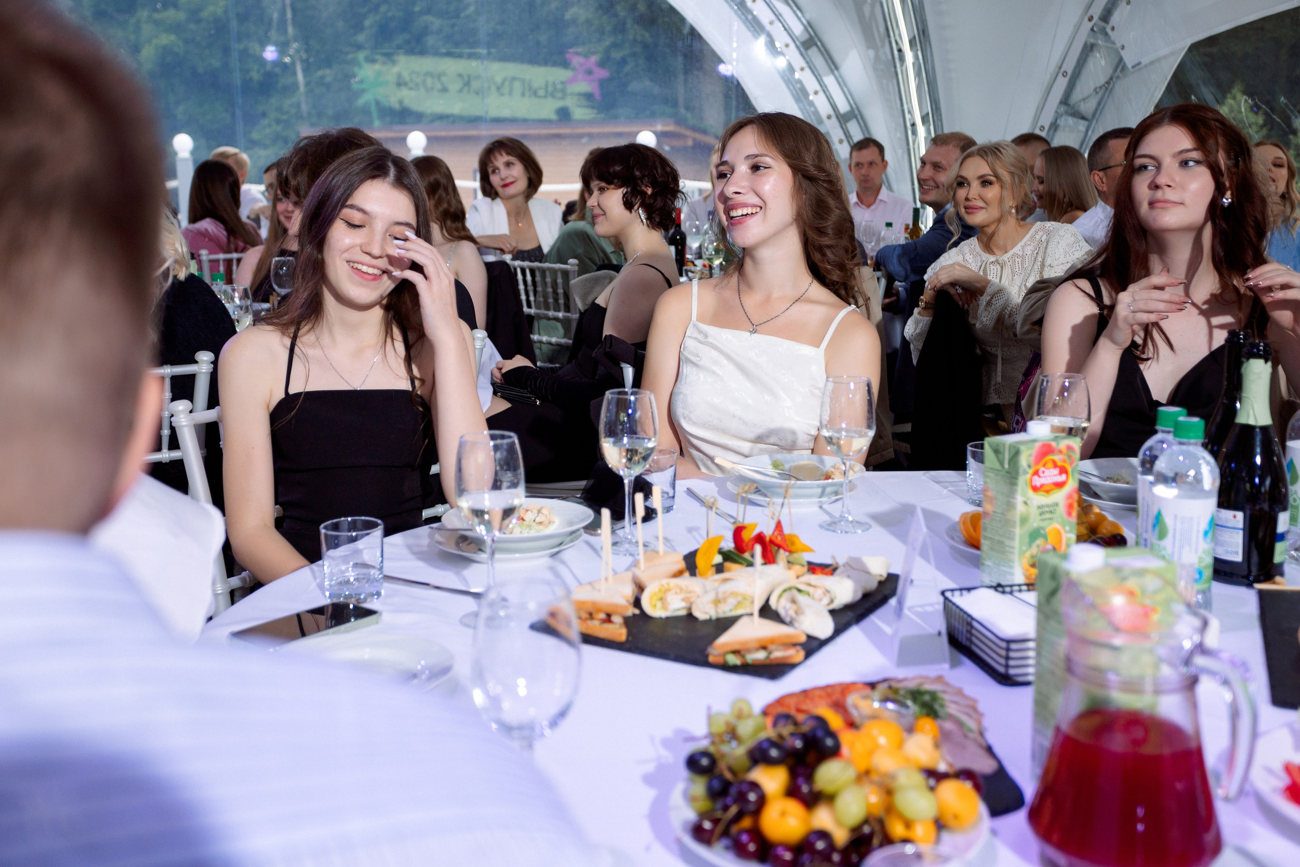 ВЫПУСКНОЙ: Волки-Липки. Все фото. Профессиональный фотограф в Ижевске Леша Петров