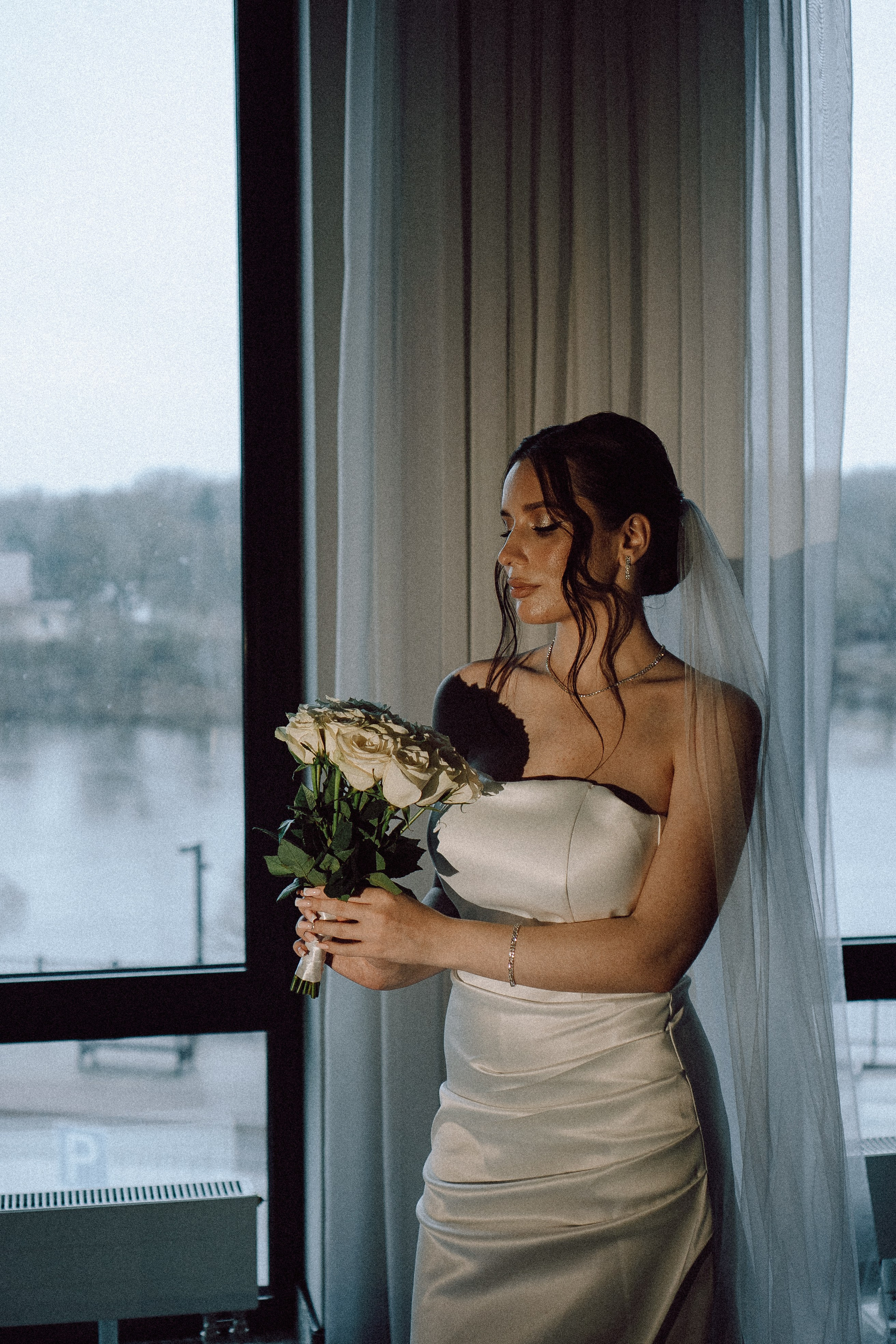 СВАДЕБНАЯ СЬЕМКА СБОРОВ ЖЕНИХА И НЕВЕСТЫ В ОТЕЛЕ И ТАКЖЕ ФОТОСЕССИИЯ В ОТЕЛЕЕ МЕГАПОЛИС БРЯНСК. Профессиональный фотограф, Санкт-Петербург — Виктория Богомолова