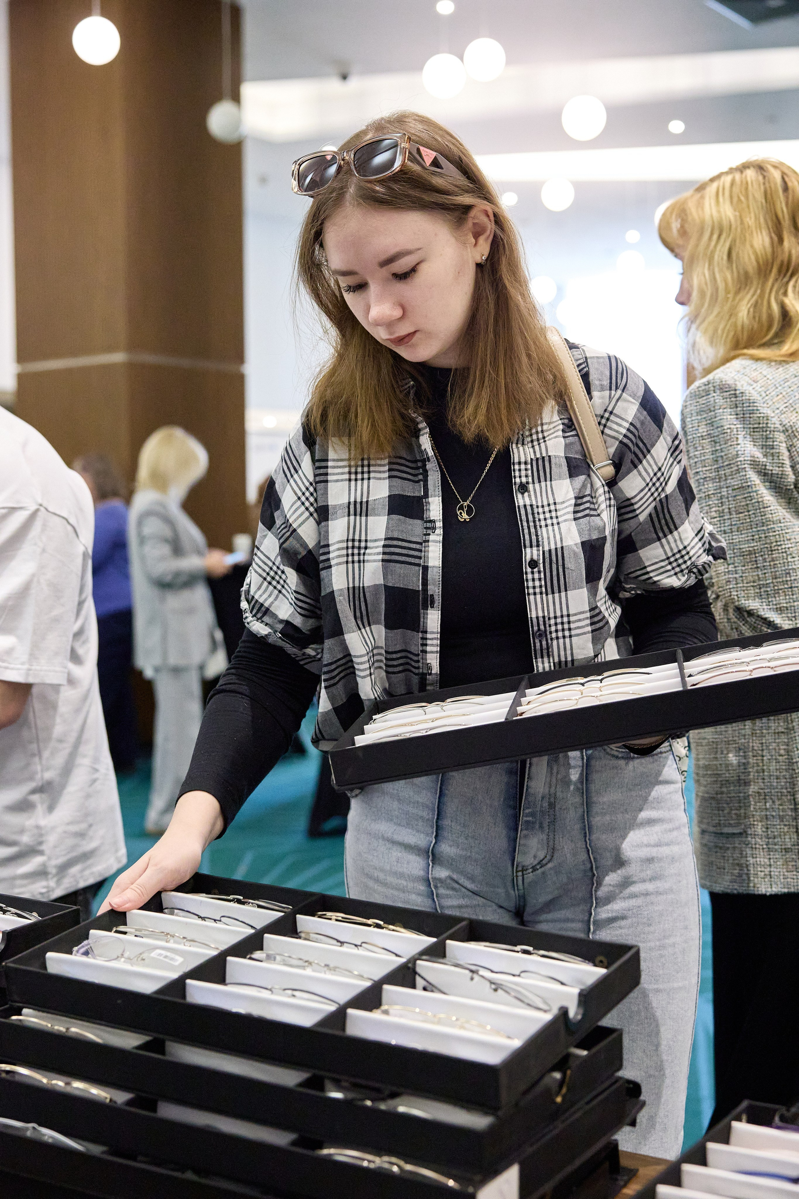 Выставки, открытия, конференции. Предметный и репортажный фотограф Алексей Кротов