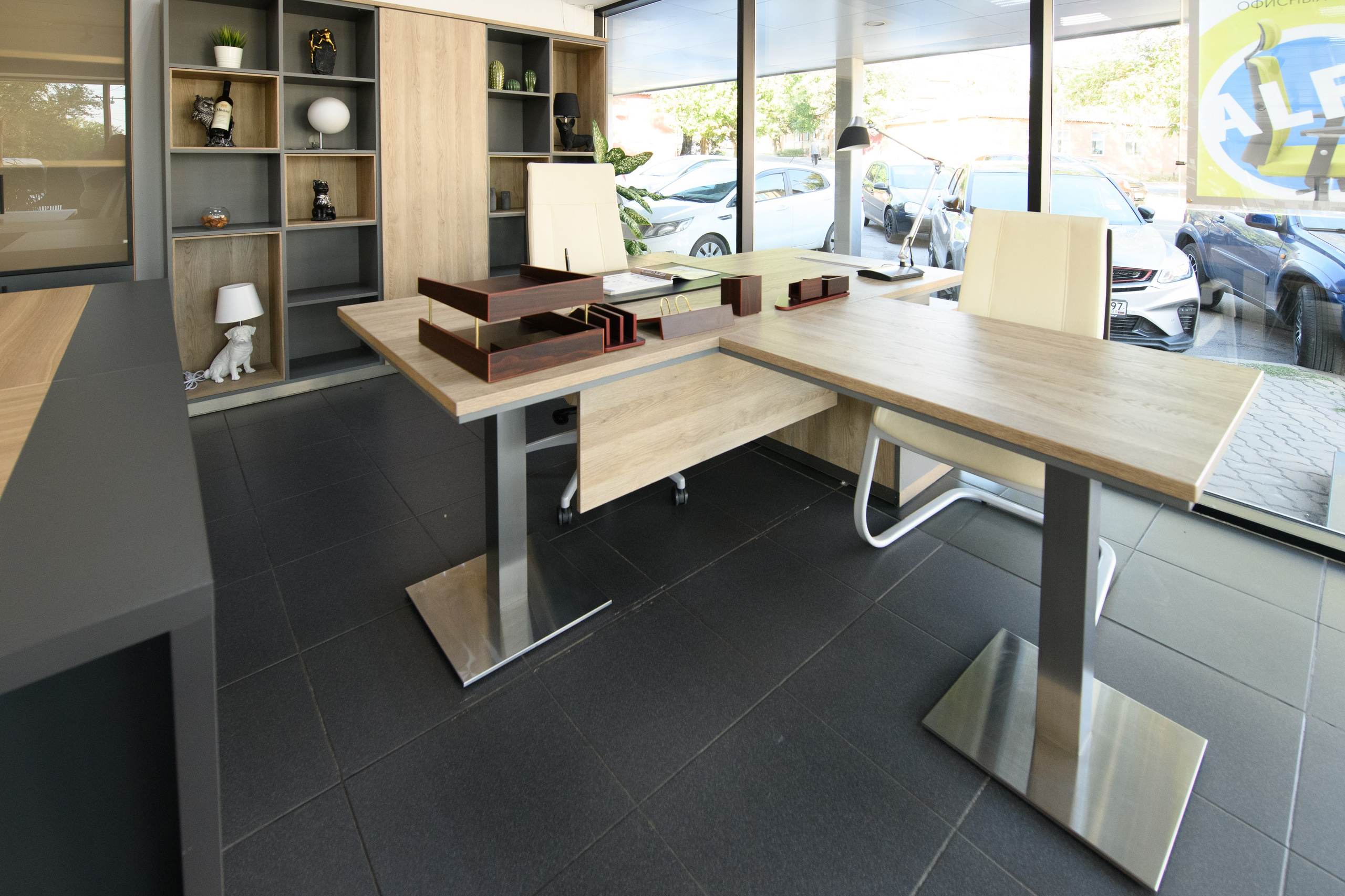 Интерьер мебельного салона Юнитекс. Профессиональная фотосъемка. Ростов-на-Дону