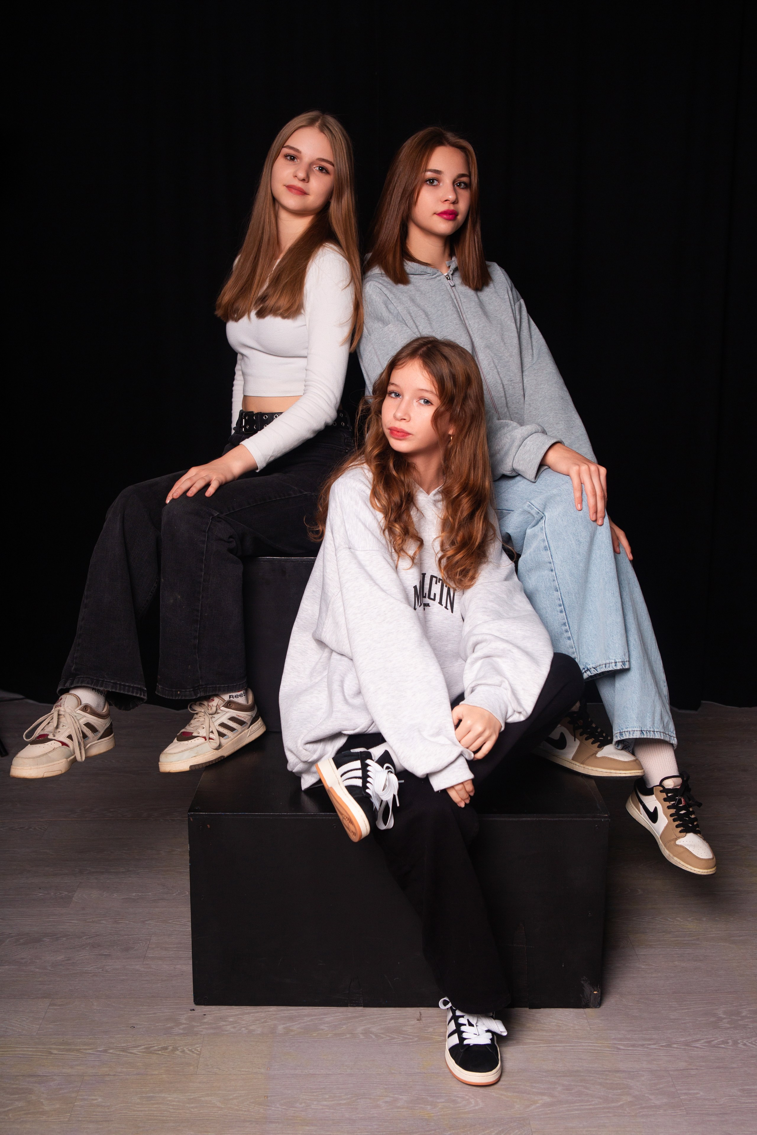 ФОТОСЕССИЯ С ЦВЕТНЫМ СВЕТОМ. ТВОЙ АЛЬБОМ / ТВОИ ПРАВИЛА