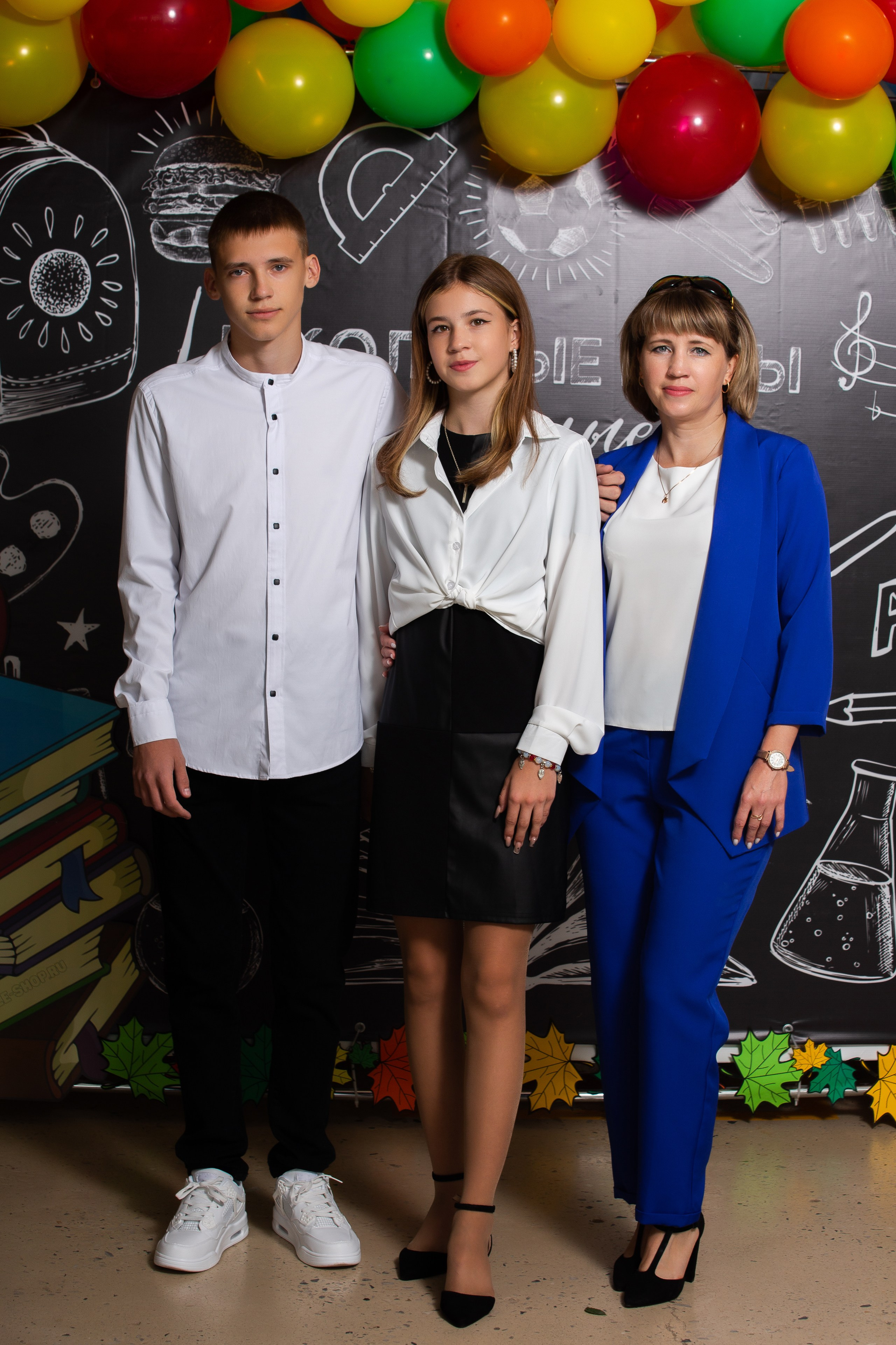 1 сентября 9 школа (фотосессия с родителями). ТВОЙ АЛЬБОМ / ТВОИ ПРАВИЛА