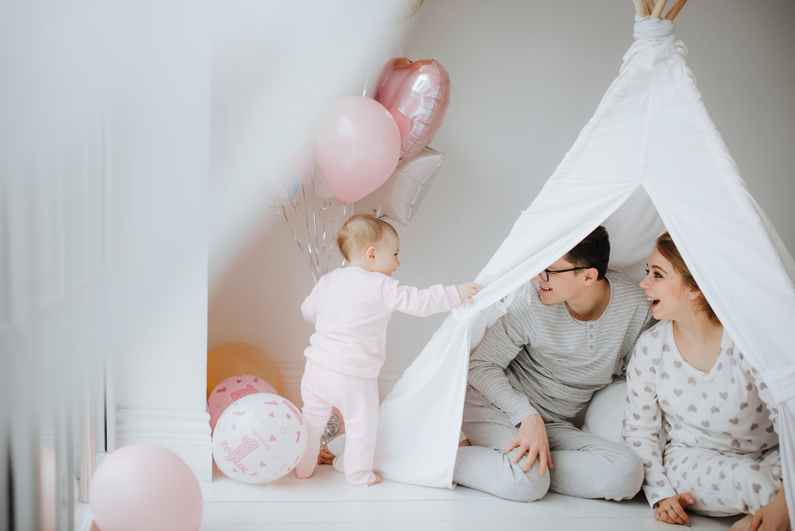 Семейная фотосессия в студии СПб. Семейный и детский фотограф в Санкт-Петербурге Маша Бичан