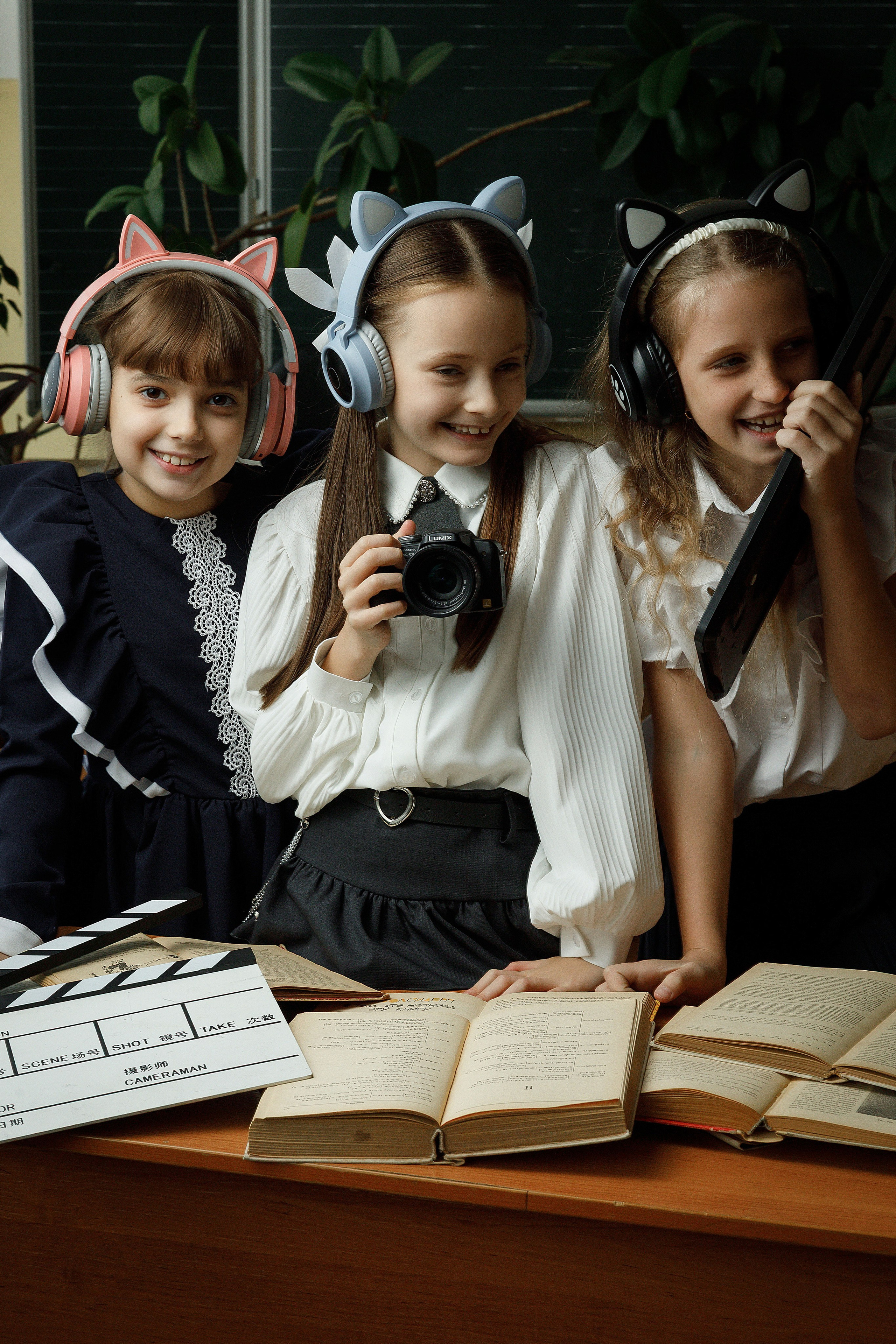 Фотосессия для 2-го класса шк 58. Photoalbum-vl.ru