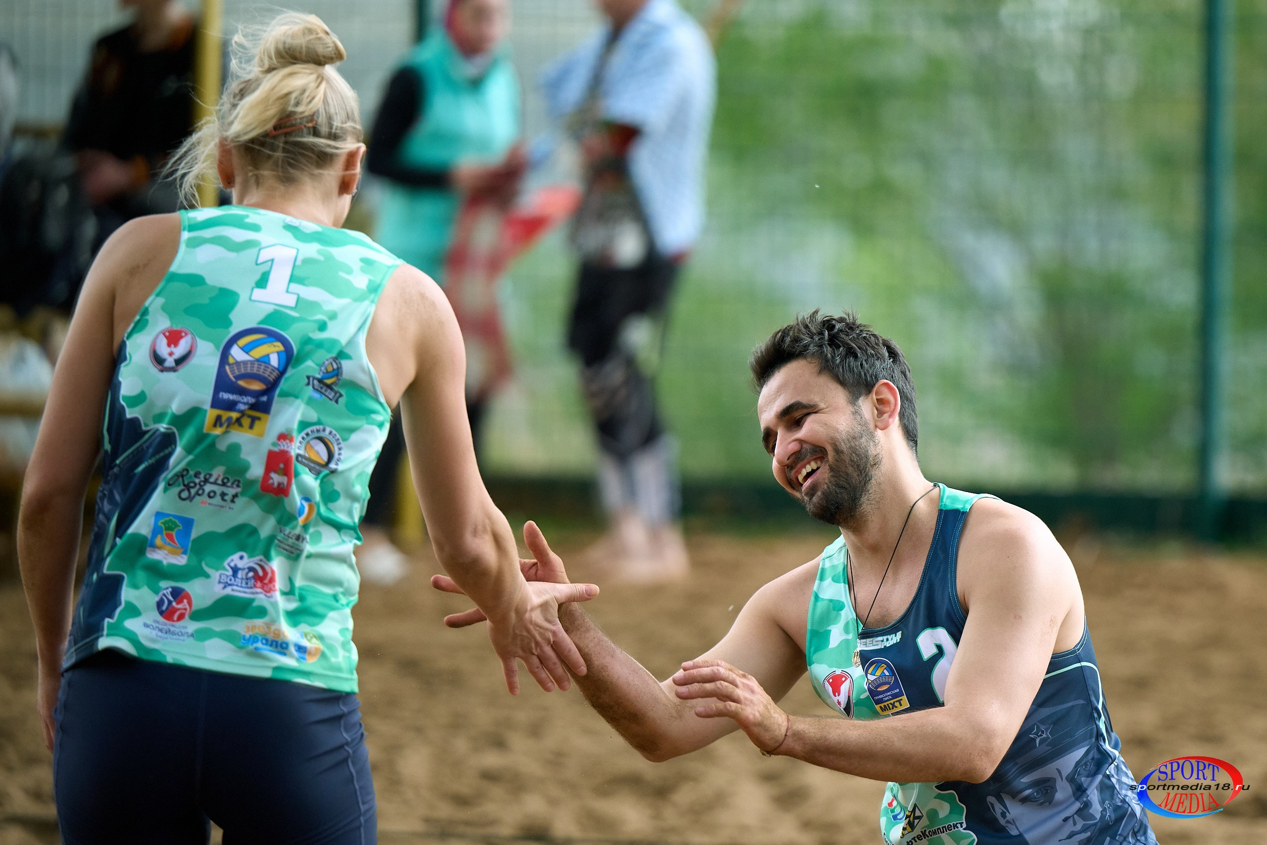 Пляжный волейбол. ПРИВОЛЖСКАЯ ЛИГА MIXT Ижевск 18.05.2025. Спортивный репортажный фотограф в Ижевске Сергей Мерзляков