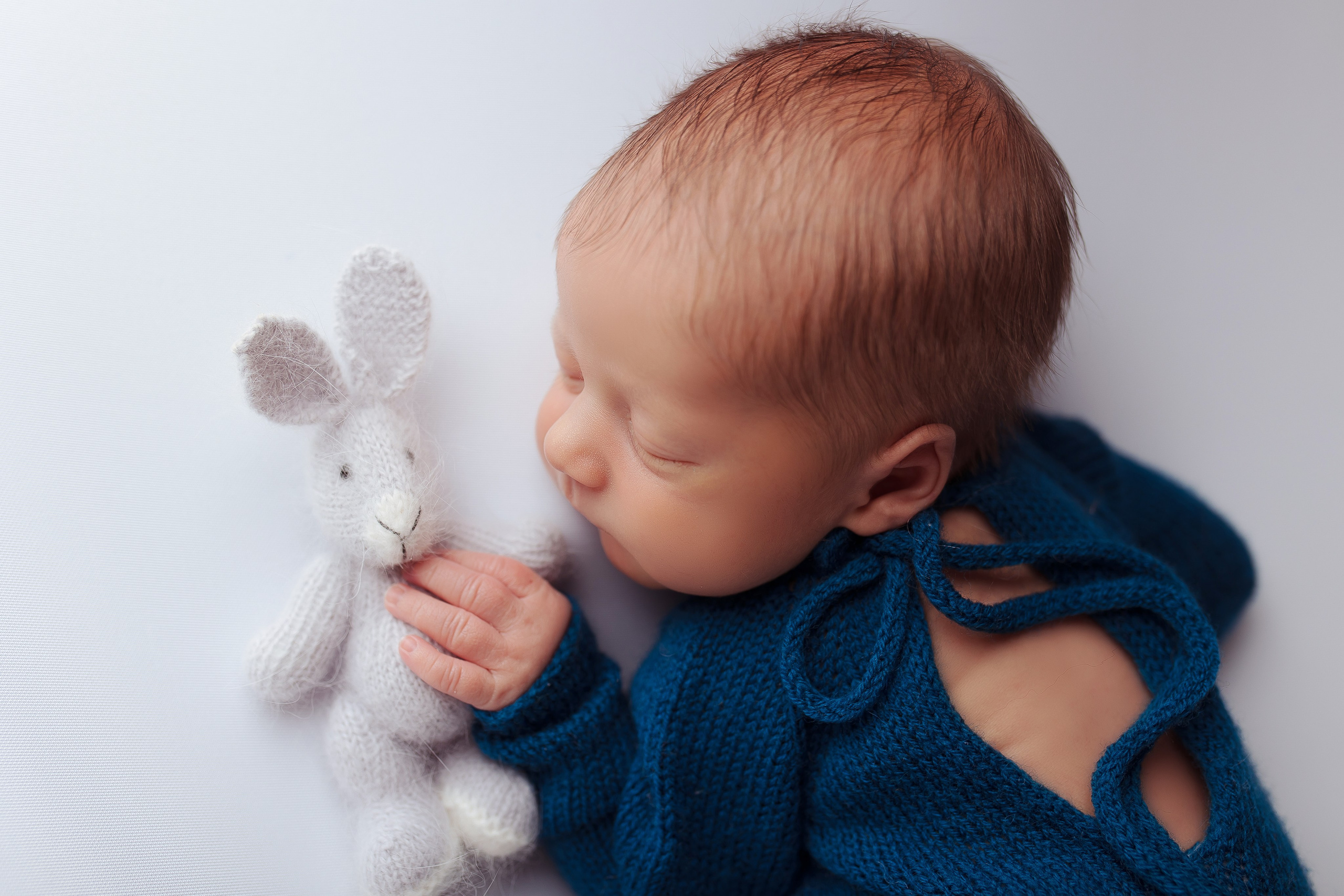 Новорожденные. Детский фотограф новорожденных Москва. годики под ключ. своя студия