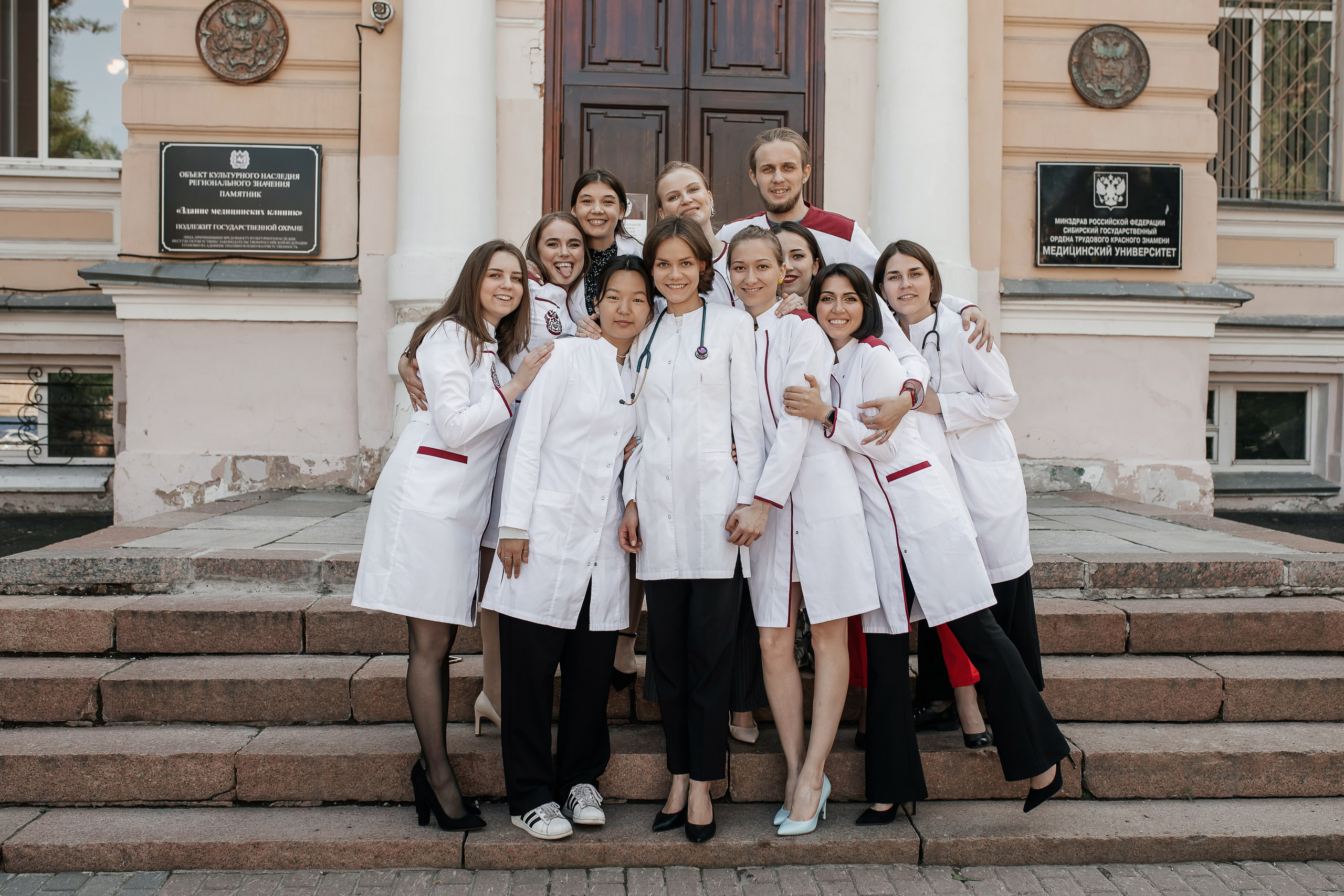 Выпусники СибГМУ Альбом 2. Семейный и свадебный фотограф в Томске Марилова Ольга