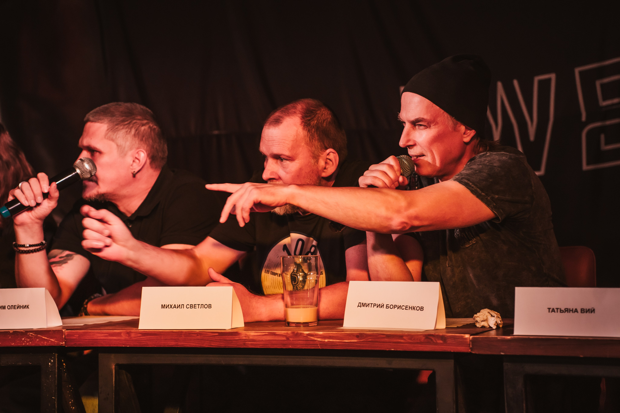 Предпрослушиание Черный Обелиск. Репортажный фотограф Анастасия Рубцова