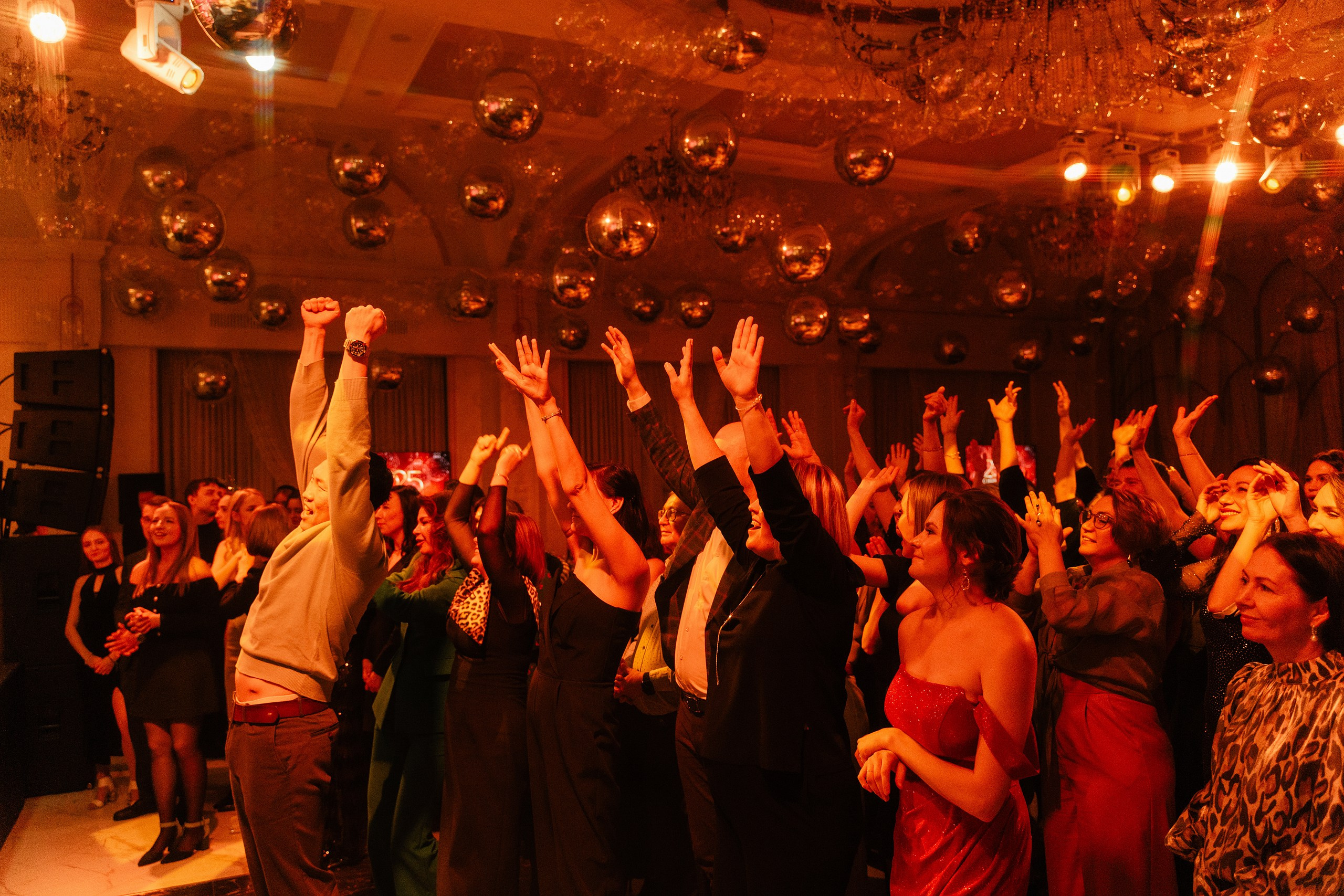 Новогодние Корпоративы 2024. Свадебный Фотограф Казань Челны