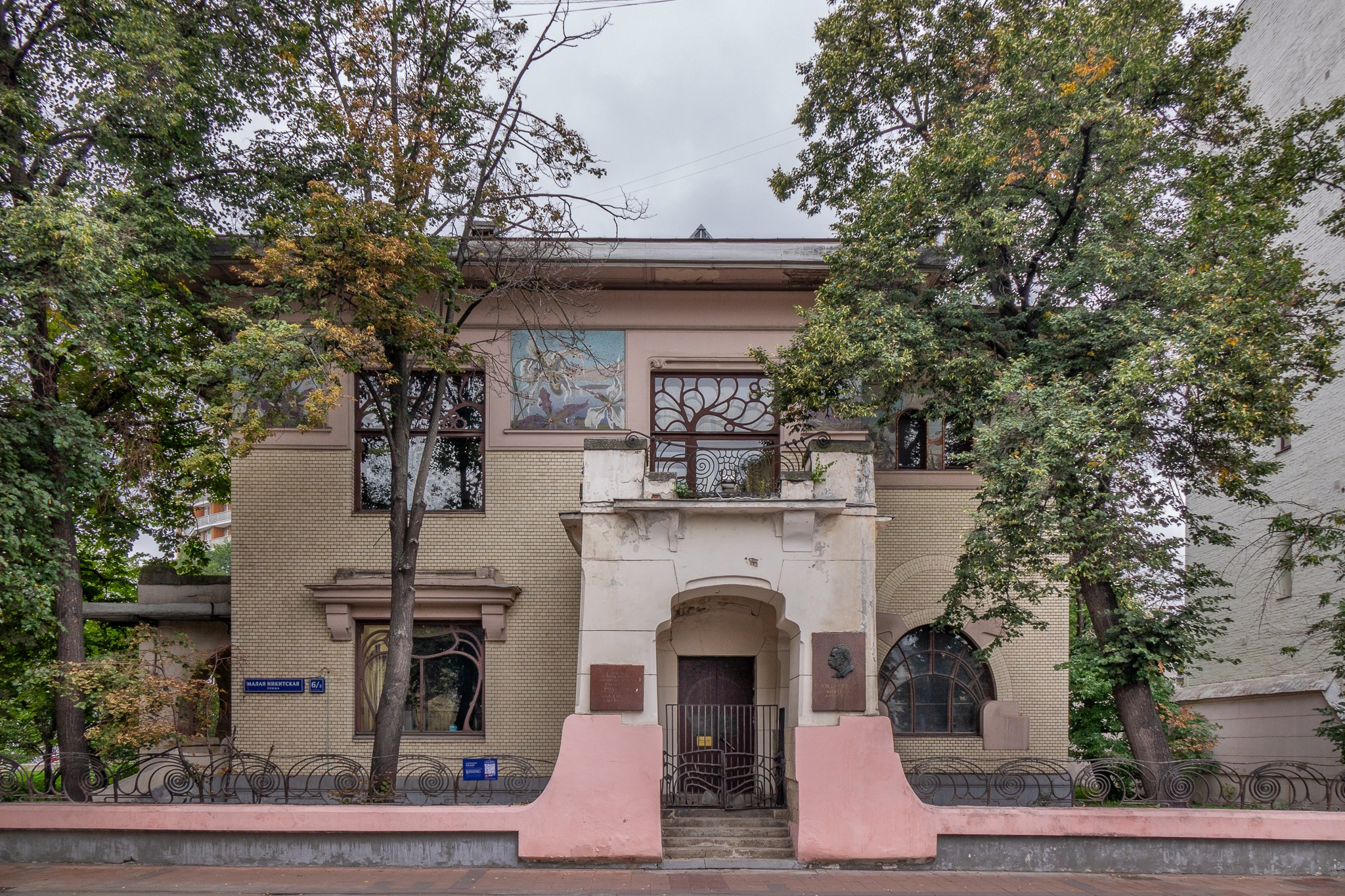 Достопримечательности Москвы. Коммерческая фотосъёмка городской среды, архитектуры и производственных объектов