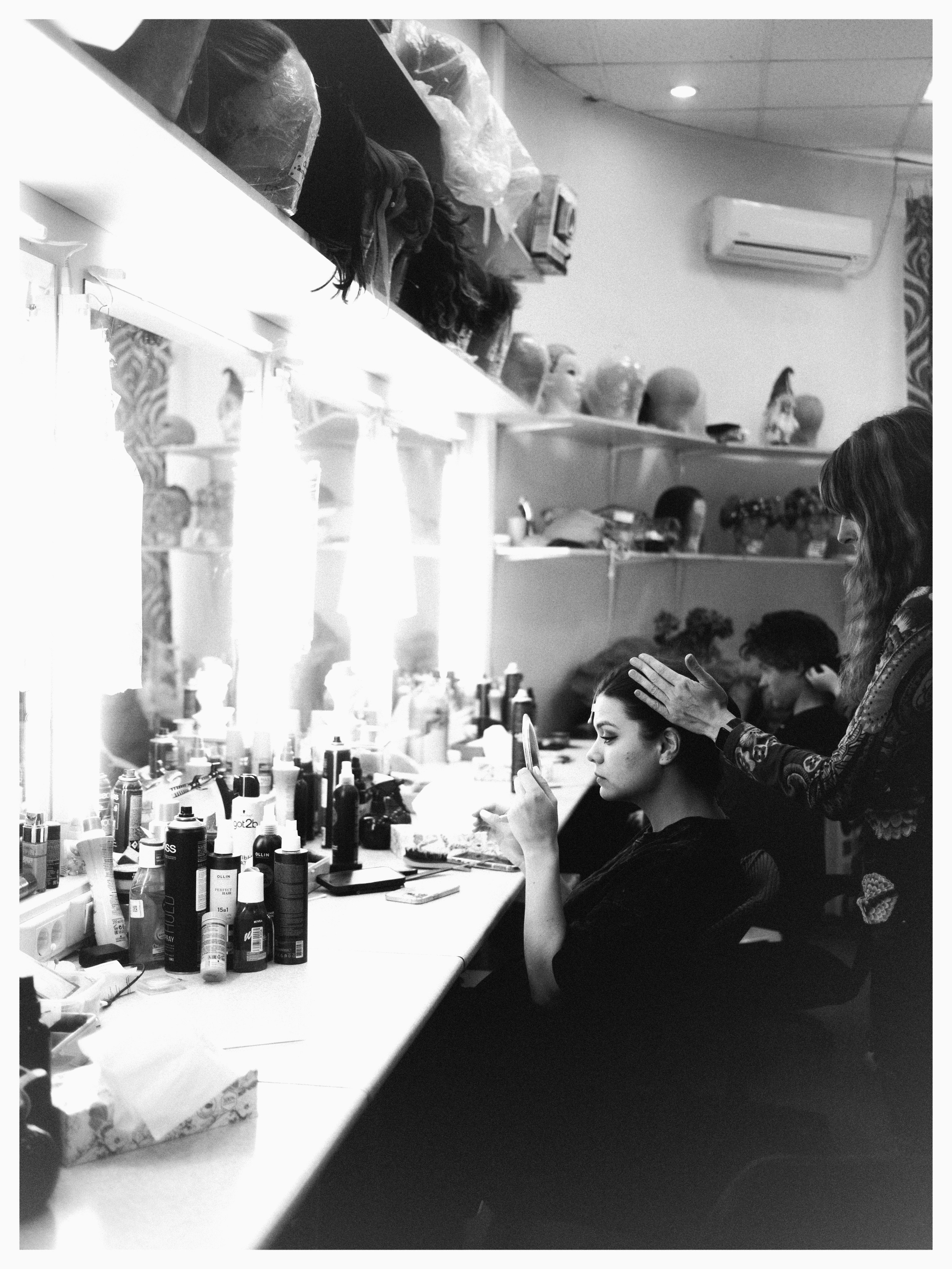 Theatre backstages. Portrait and backstage photographer Nina Crane