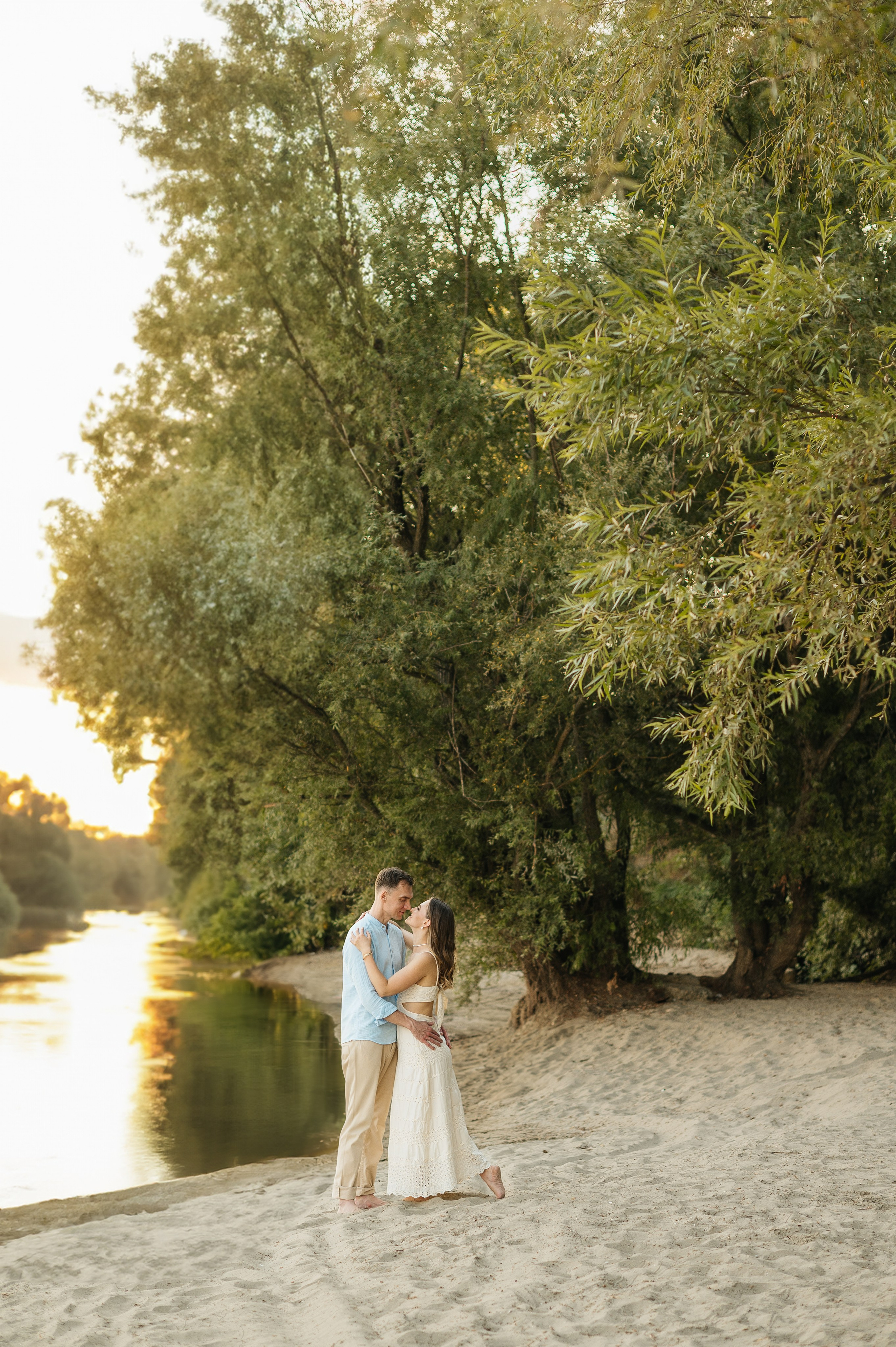 Семейная фотосессия у озера. Свадебный и семейный фотограф Кореновск/Краснодар