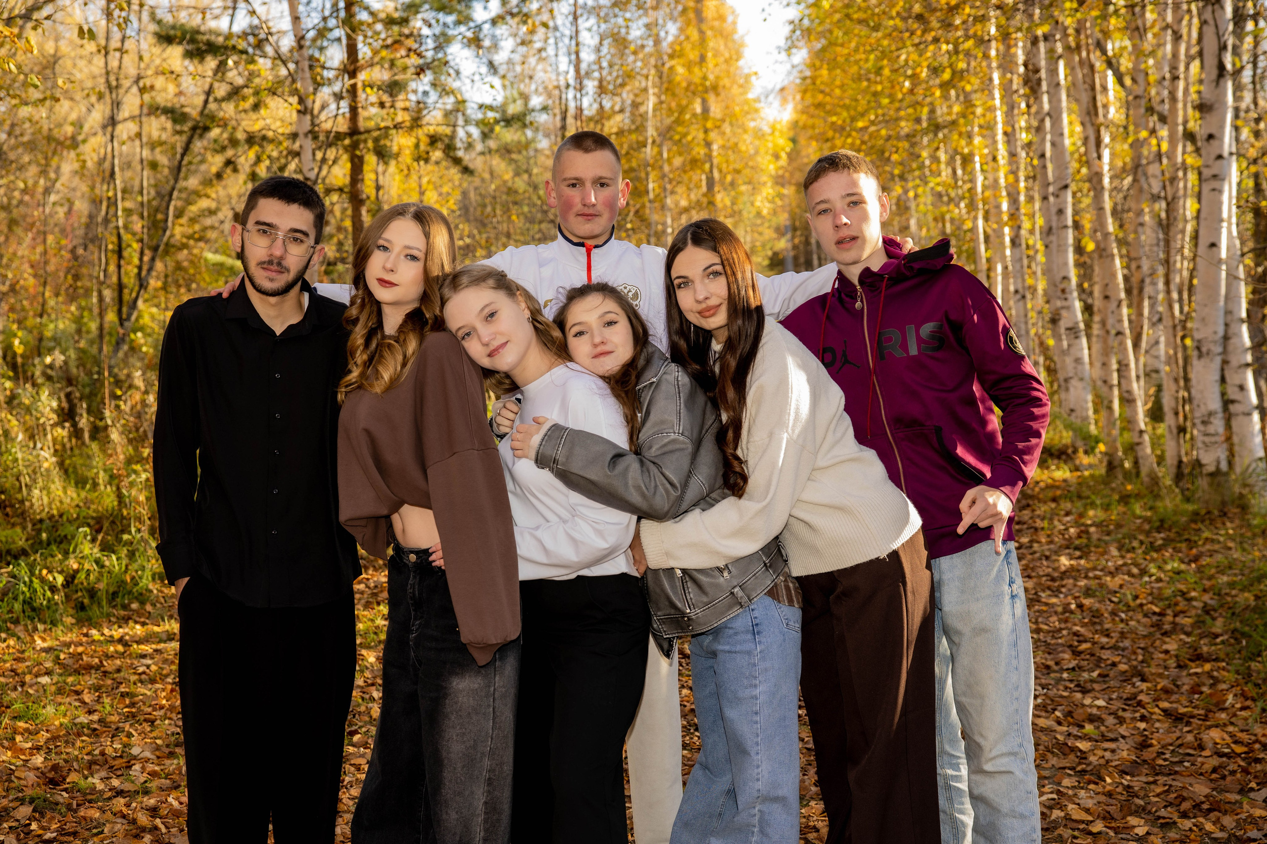 Осень в кадре. Выпускные альбомы на заказ Нягань (фотокнигиназаказнягань)