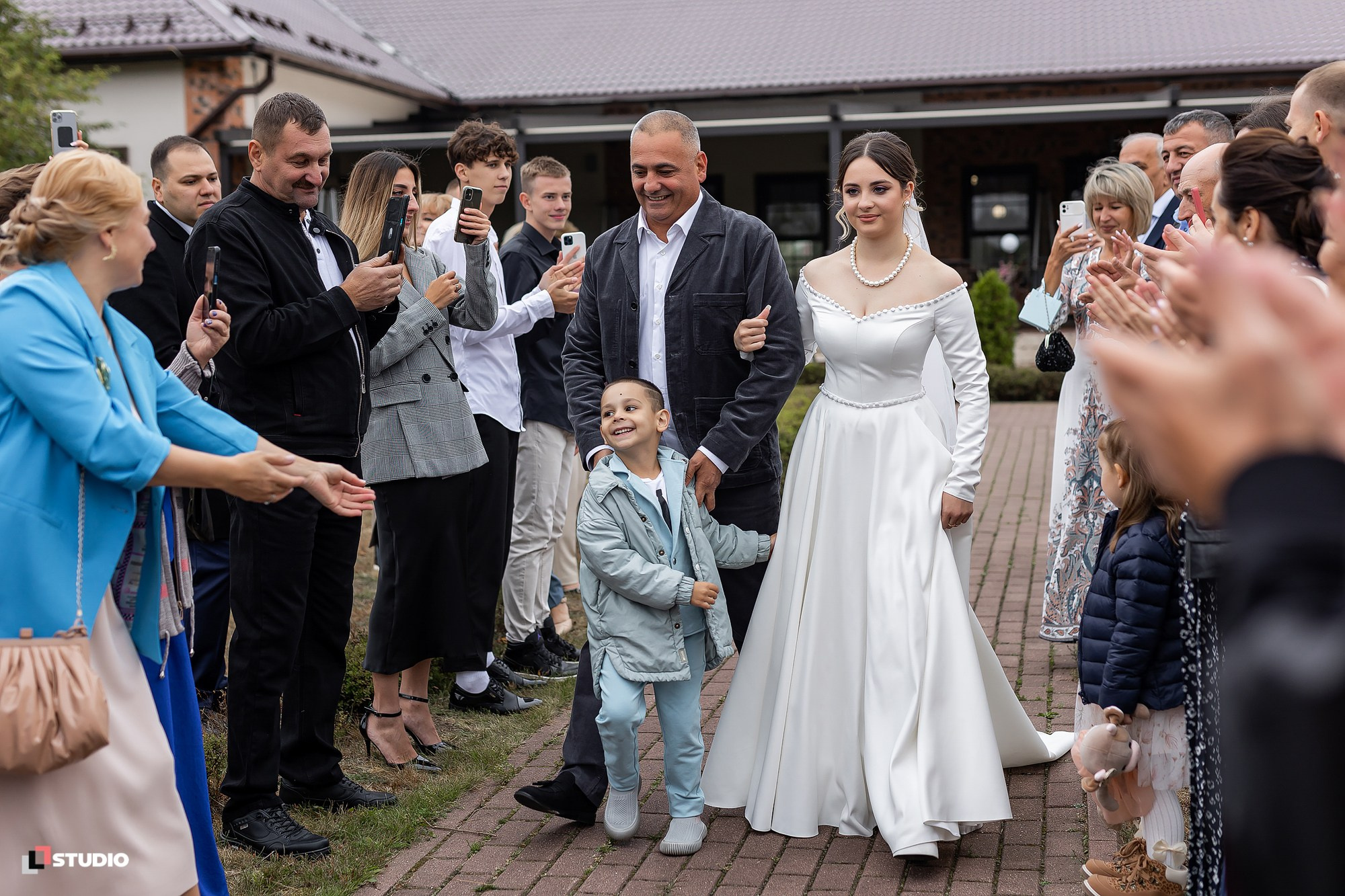 Дмитрий и Арминэ 2023. Фотограф Соловьев Денис в Московской и Владимирской области
