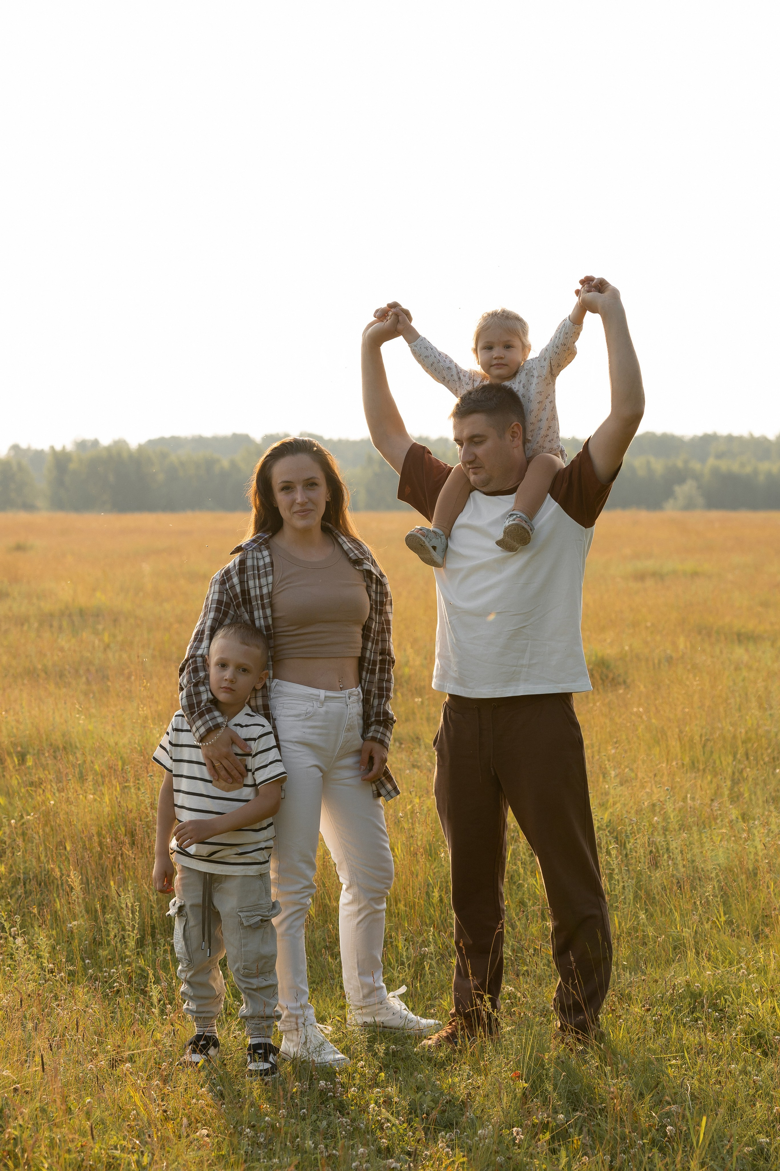 В поле. Семейный и свадебный фотограф в Челябинске Мария Леонтьева