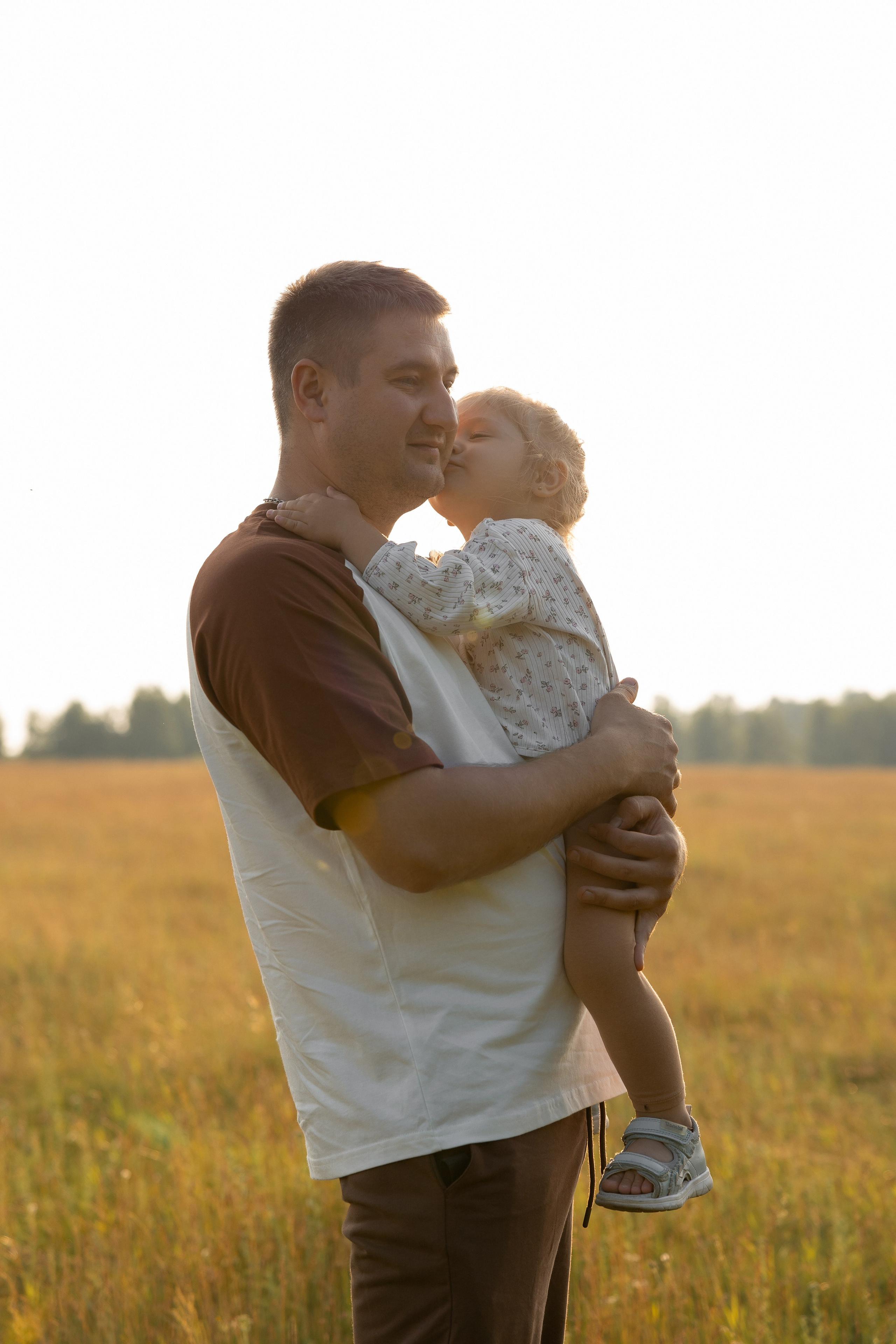 В поле. Семейный и свадебный фотограф в Челябинске Мария Леонтьева