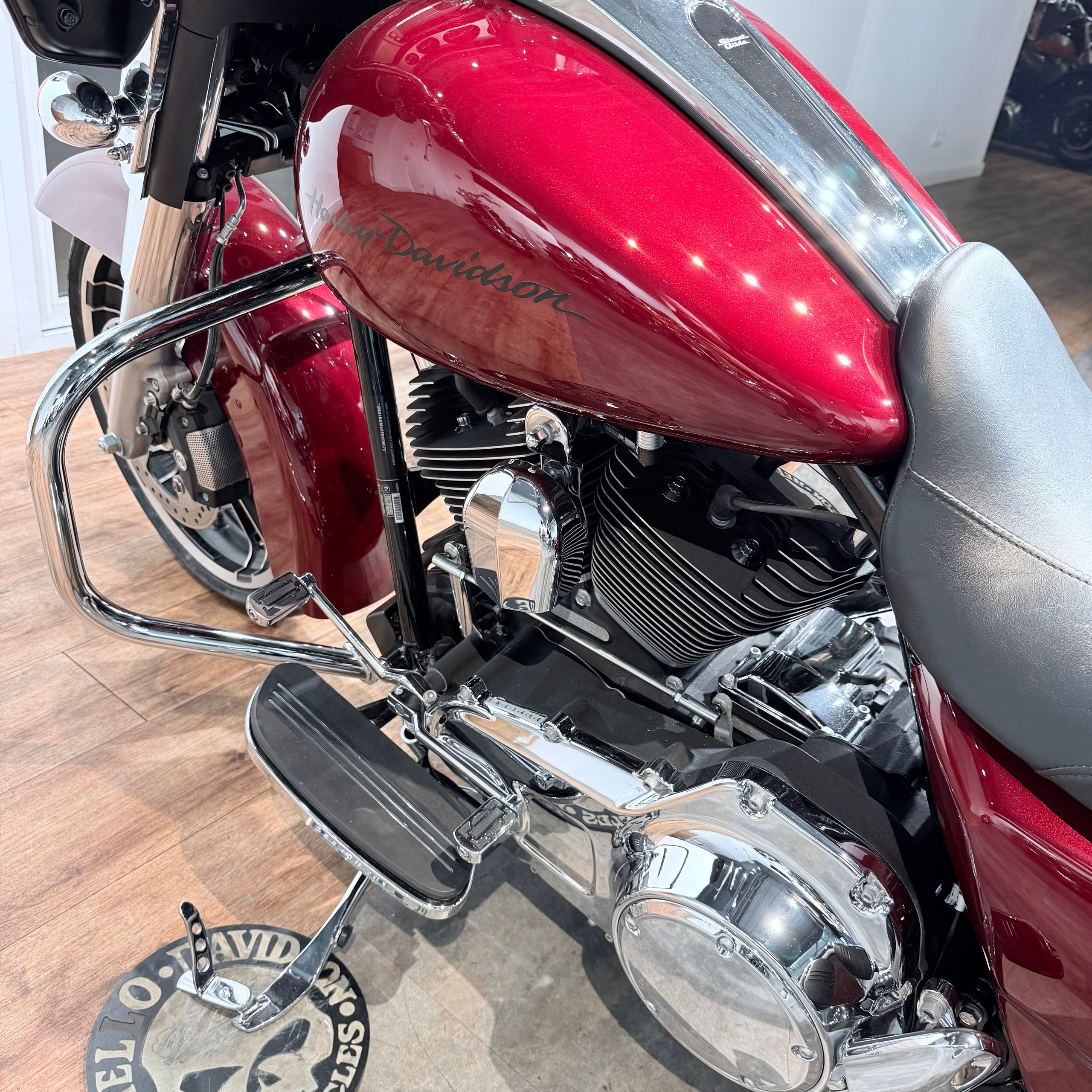 2013 Strееt Glide 103 ABS Сhеrry Реаrl. Hello Davidson, Москва. Только хорошие мотоциклы…