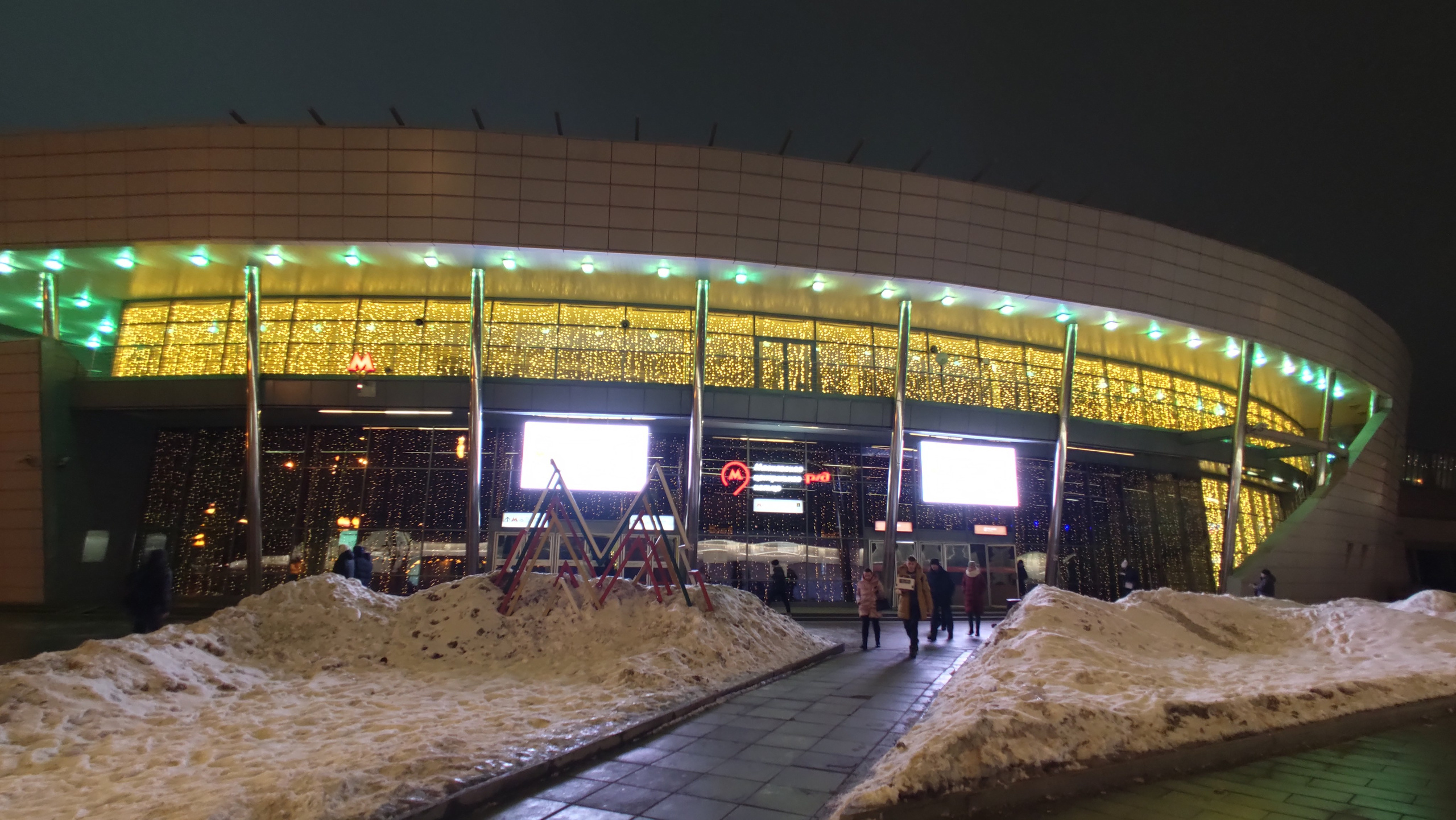 Фото метро в Москве. Студия Максима Белослюдцева