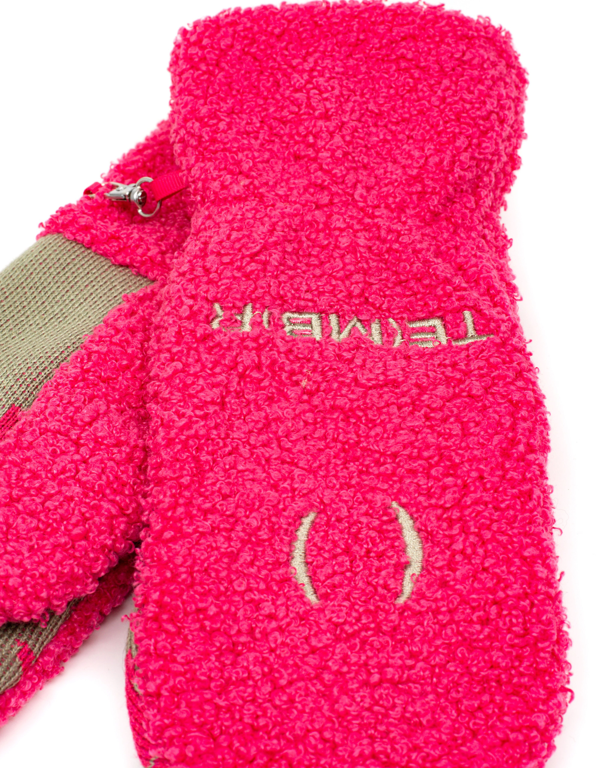 Предметная съемка. Варежки. MaraClub Foto предметное фото для сайта и маркетплейсов в Москве и области