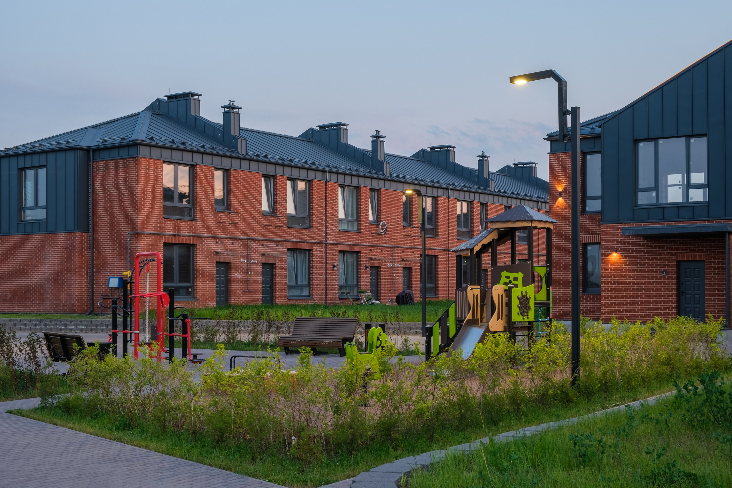 Архитектурная фотосъёмка коттеджного посёлка Стрельна Алгоритм