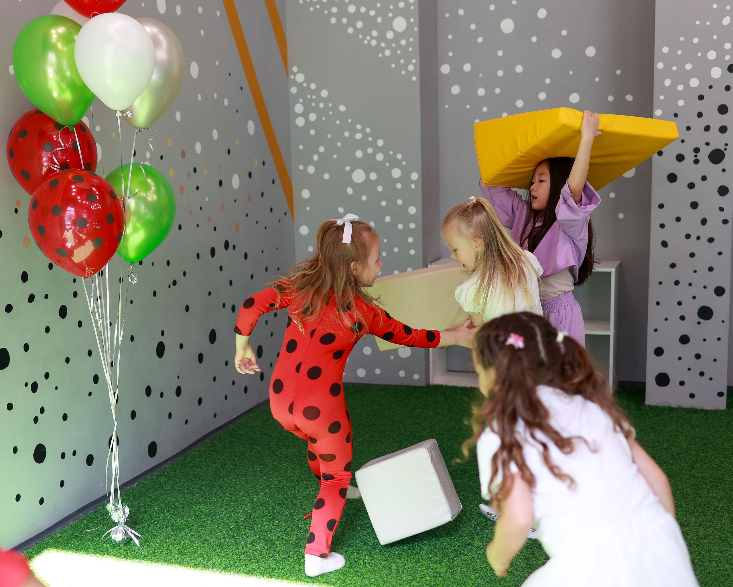 День рождения Таи. Семейный и детский фотограф в Москве Юлия