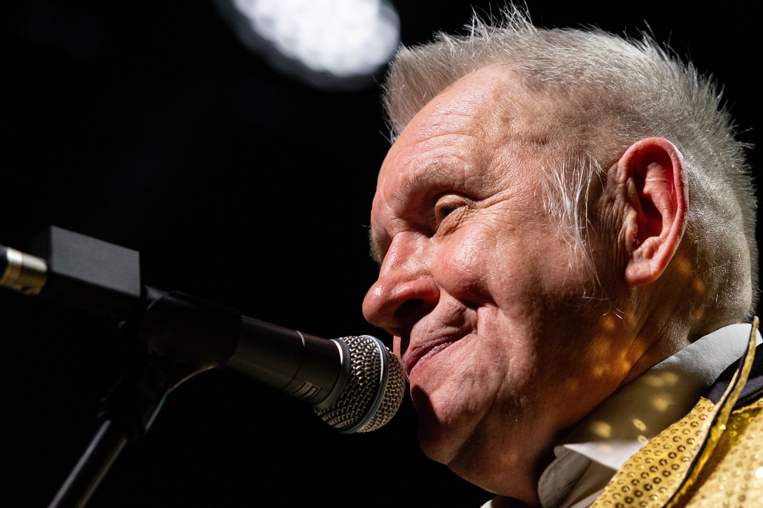 АукцЫон 27.02.2026. Портретный фотограф в Санкт-Петербурге Вадим Корнеев