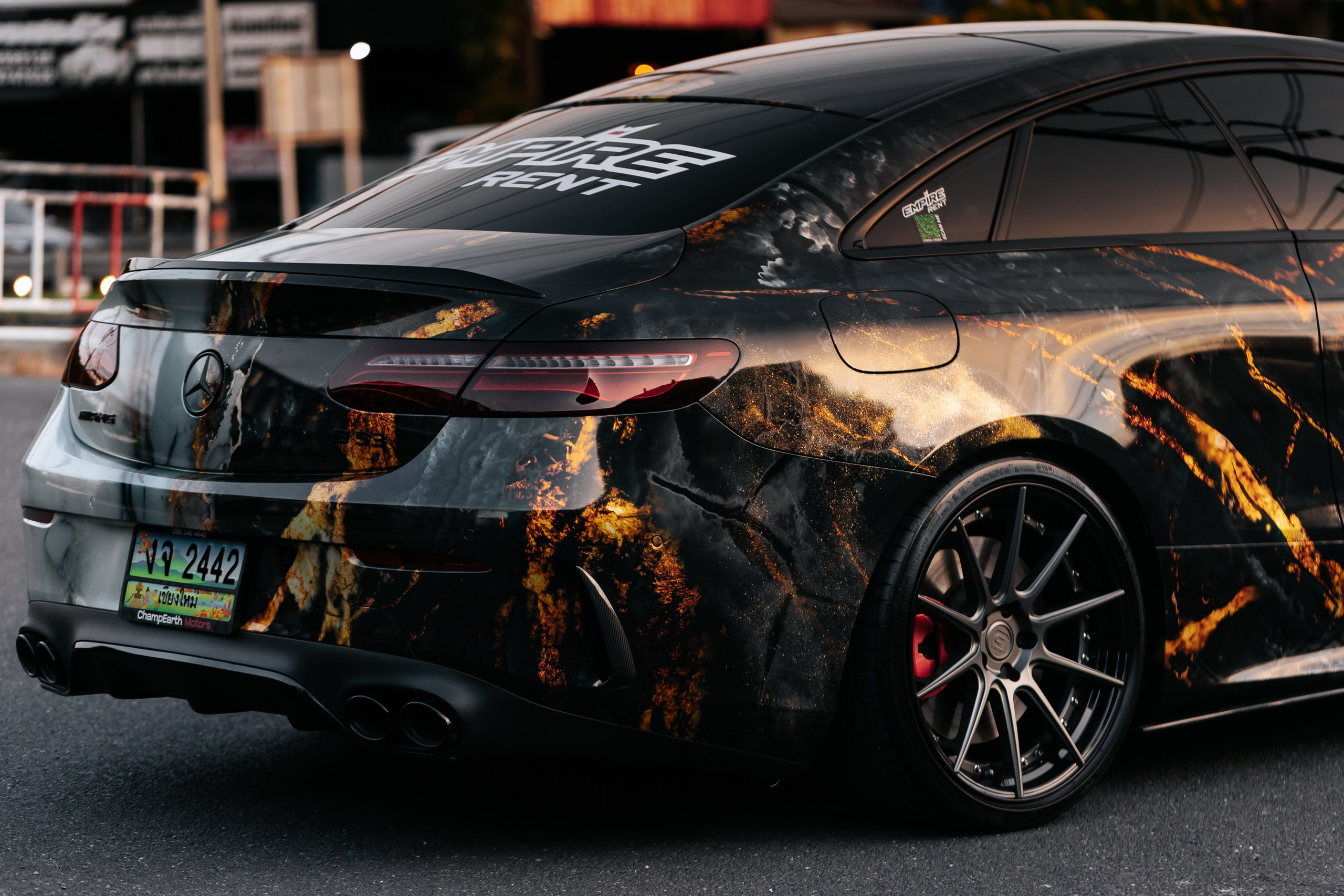 Mercedes Benz E 53. Фотограф в на Пхукете Сергей Войлоков