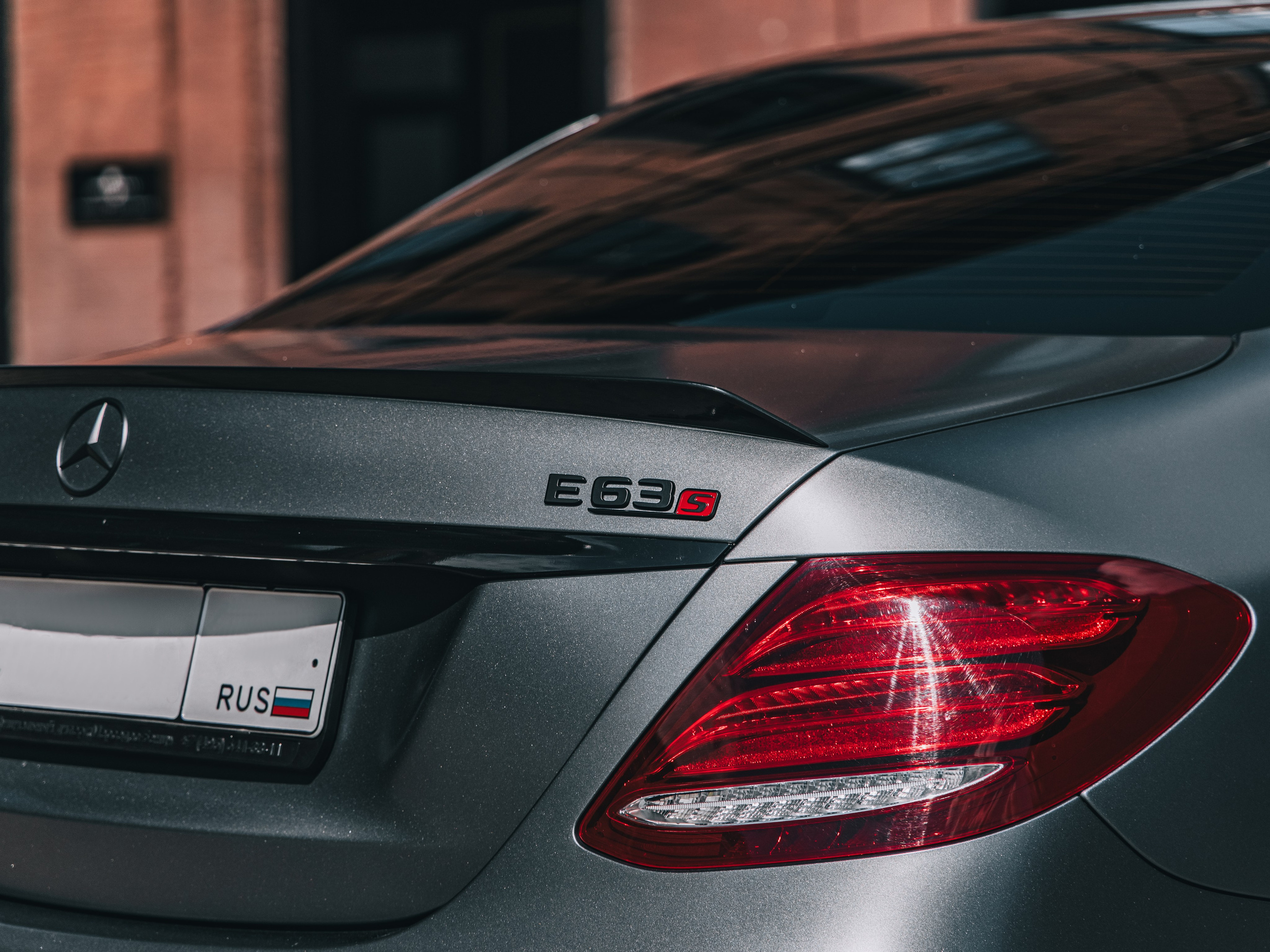 Mercedes AMG E 63s. Продюсер Оператор Фотограф Москва | borisprophoto