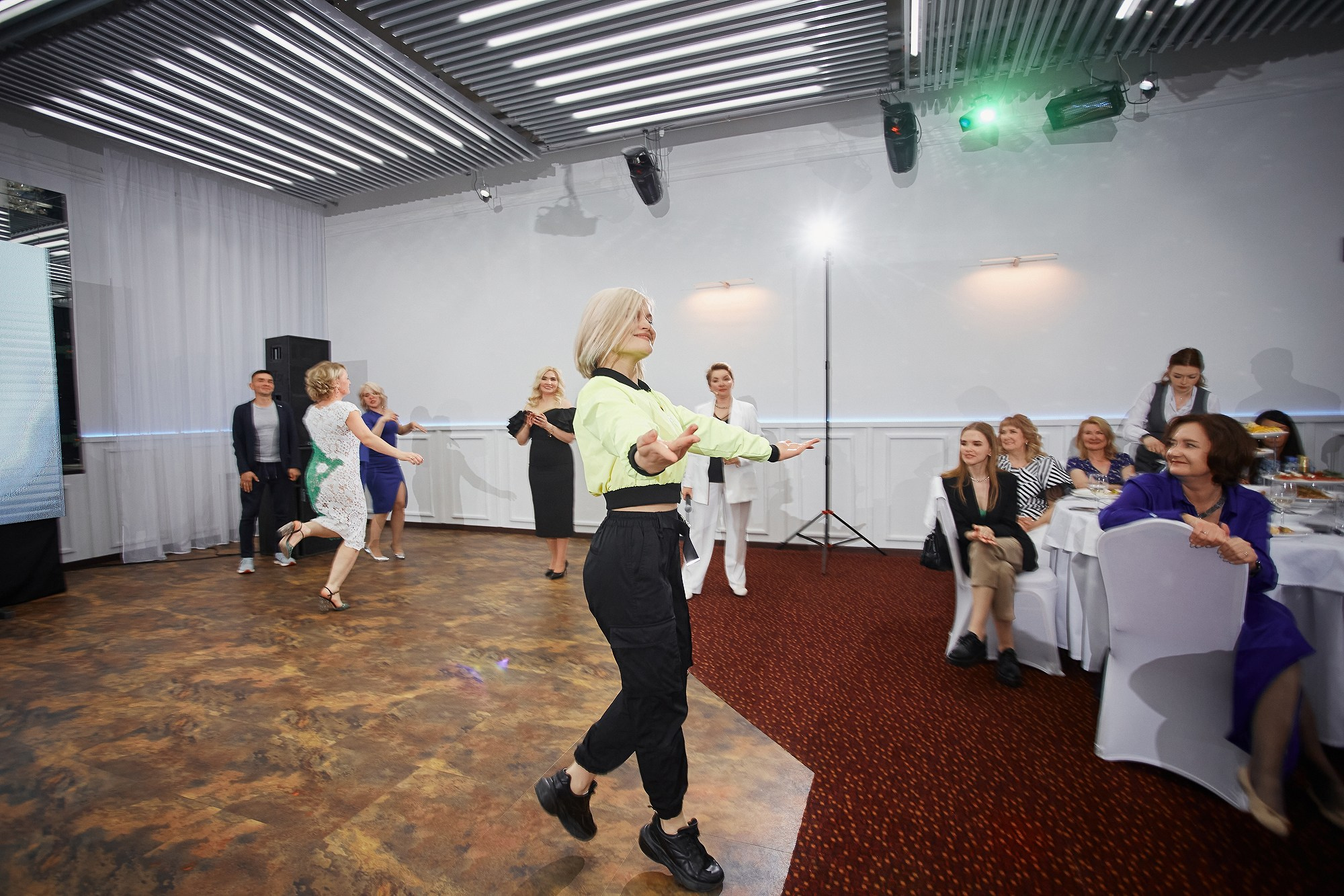 Открытие мед. центра VITOM. Свадебный фотограф Челябинск, Екатеринбург, Курган — Виктор Слуднов